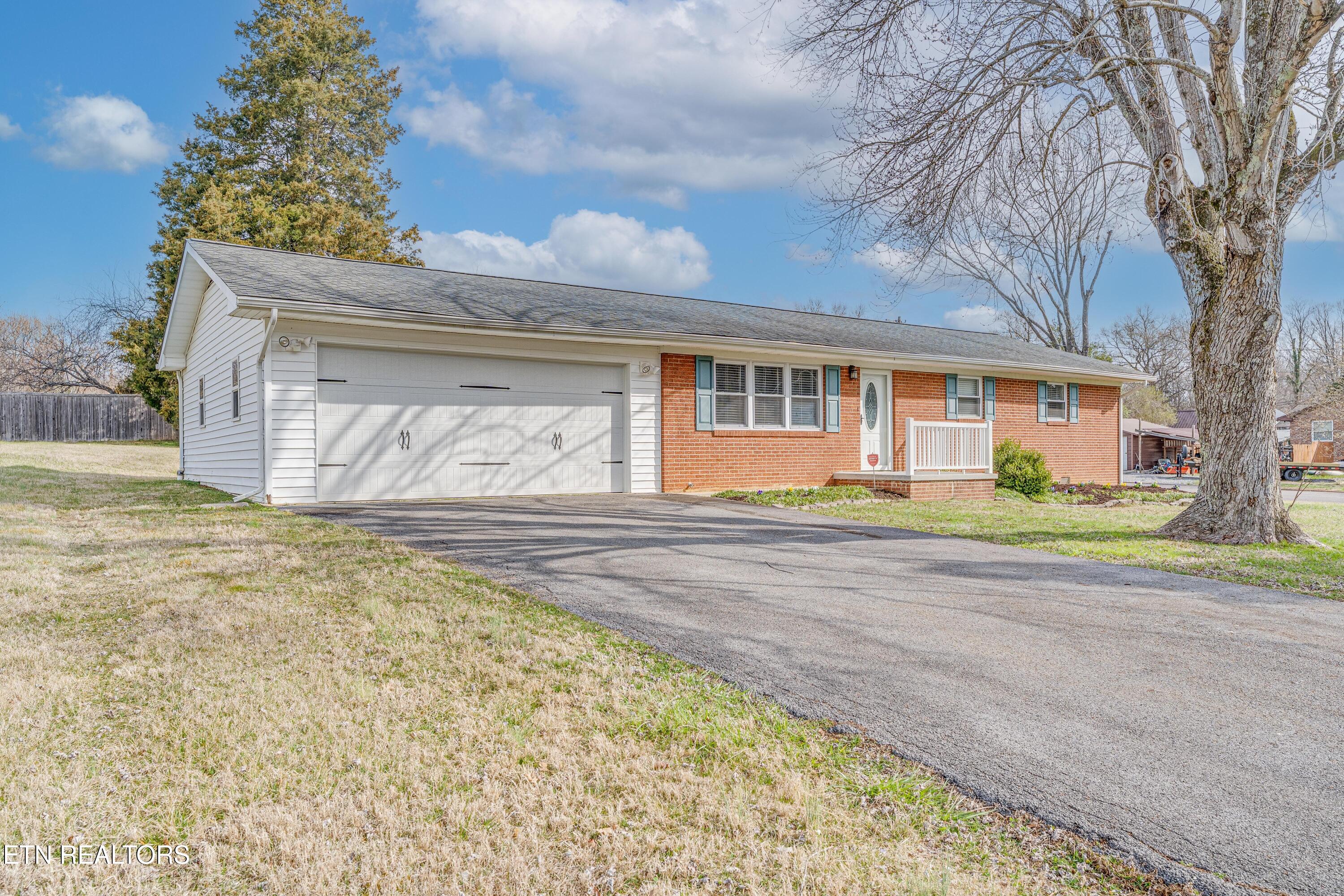 213 Anderson Drive Property Photo