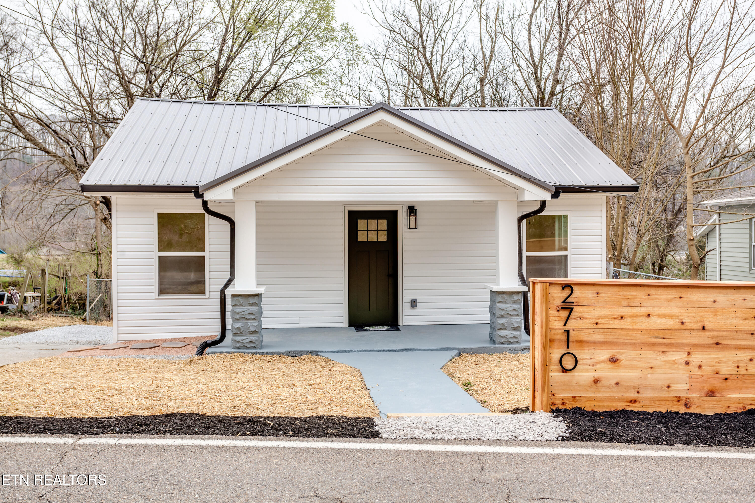 A L Mynatts Add Real Estate Listings Main Image
