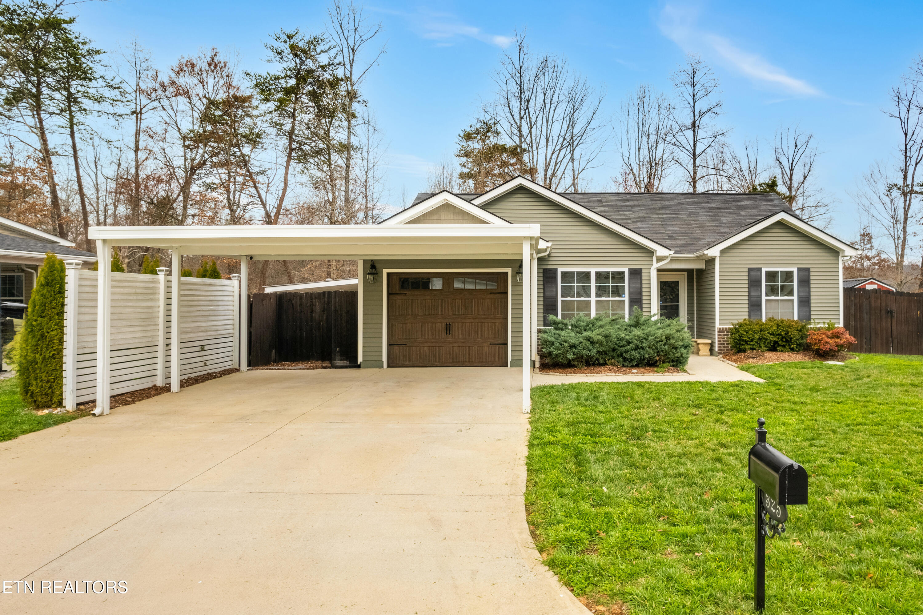 325 Contentment Lane Property Photo