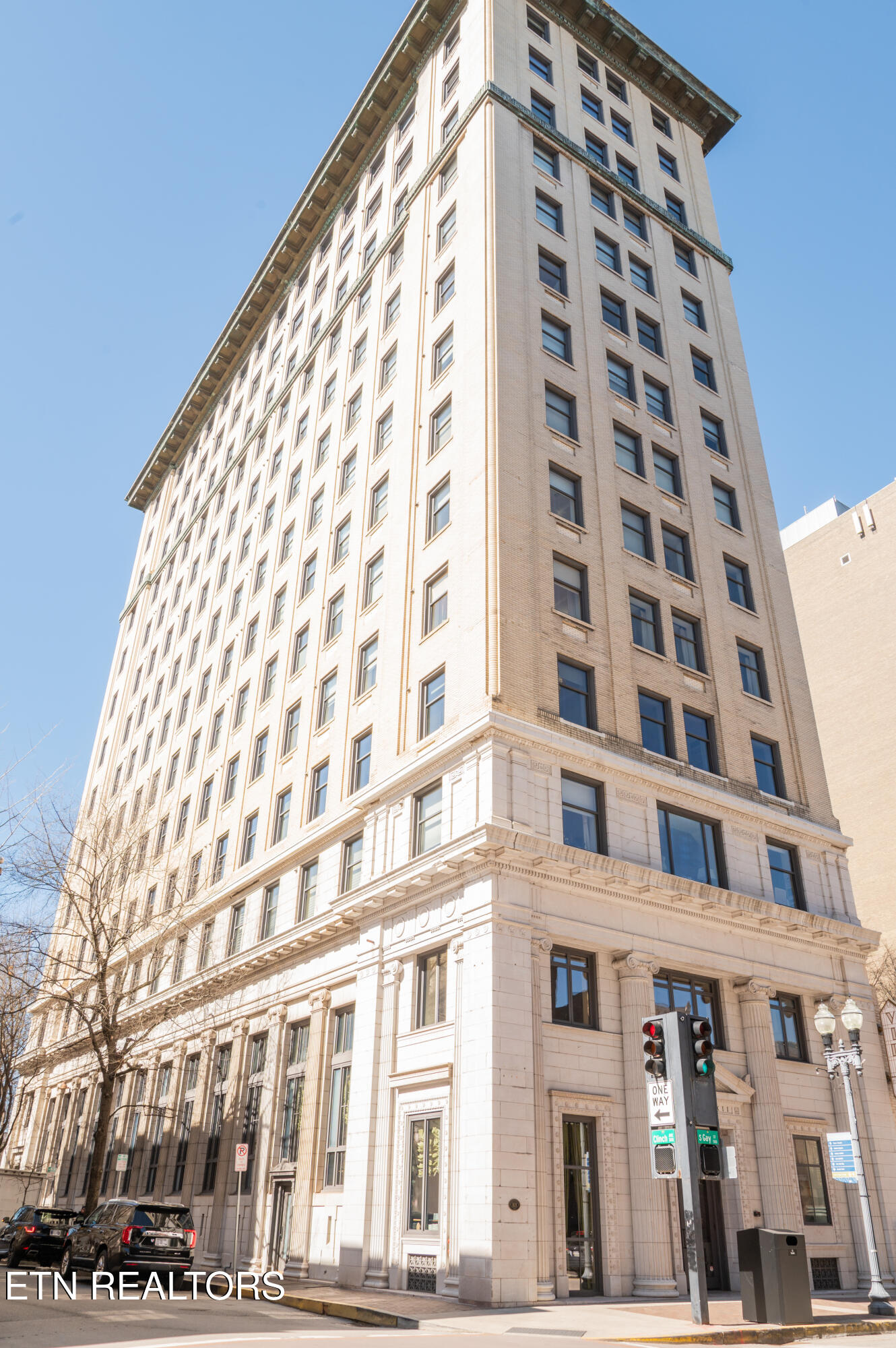 531 S Gay St Property Photo