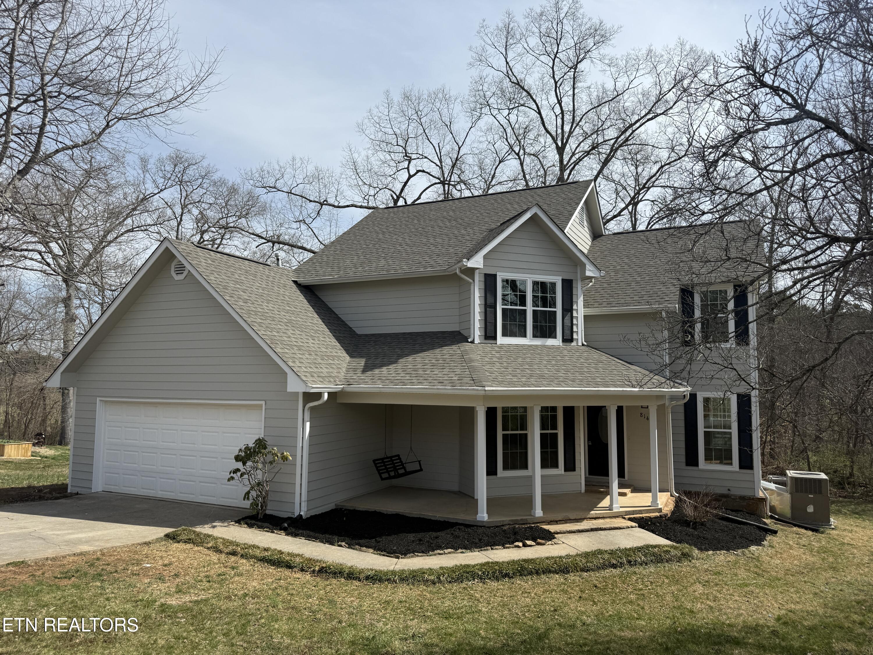 814 Pioneer Drive Property Photo 1