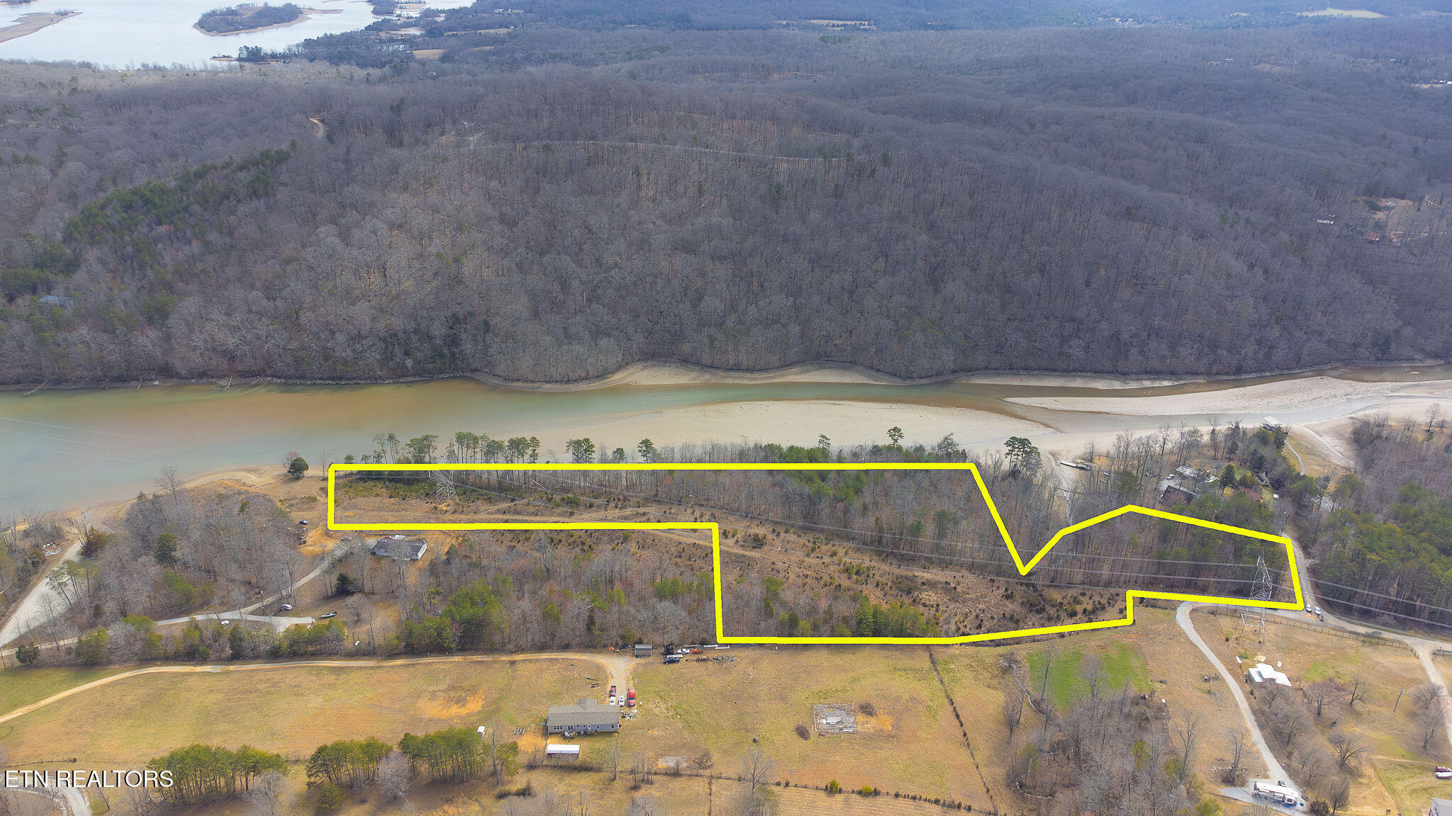 Lakeview Drive Property Photo 1