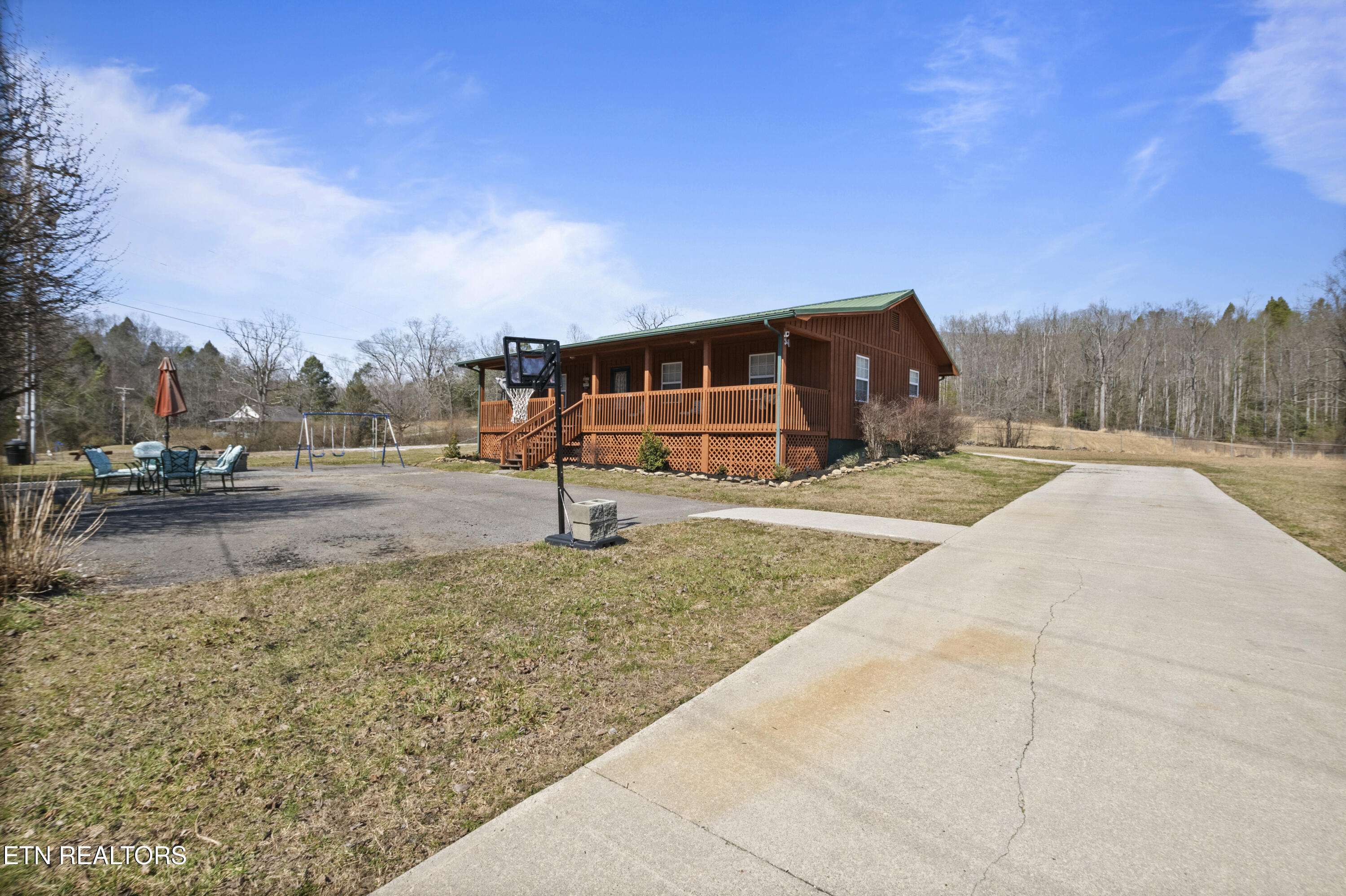 128 Old Stinking Creek Rd Property Photo 20