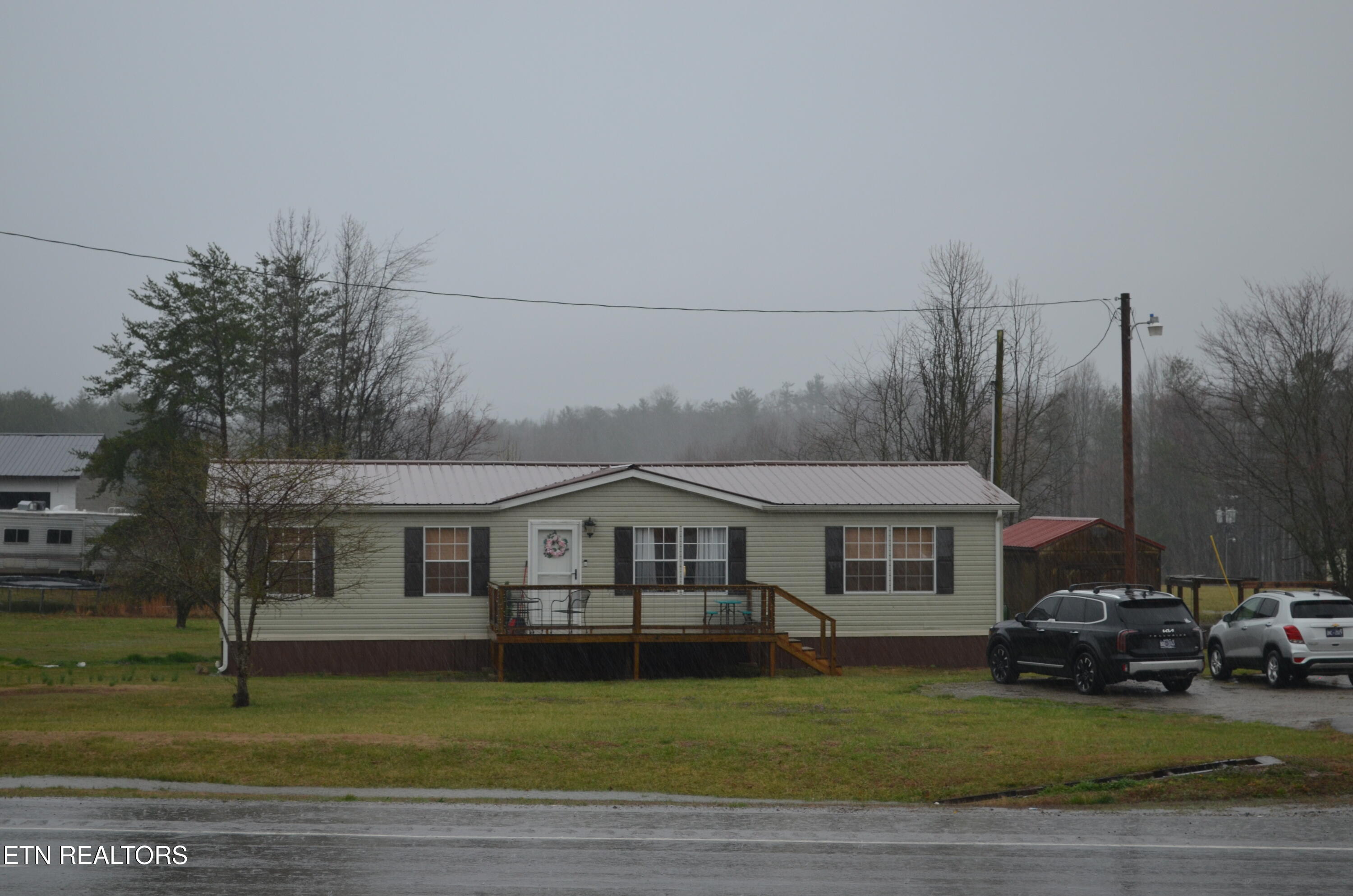 1754 Knoxville Hwy Property Photo