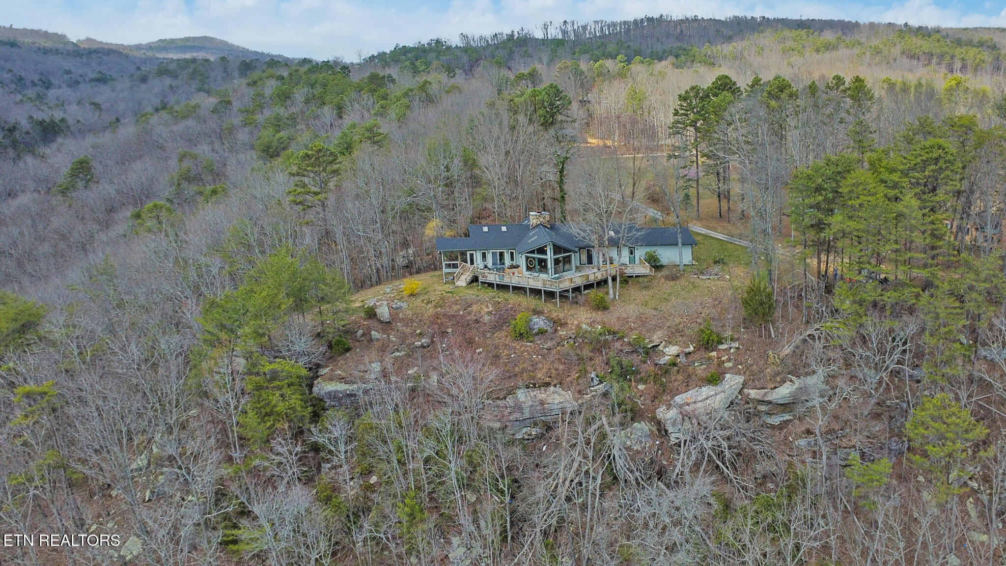 287 Big Springs Gap Lane Property Photo