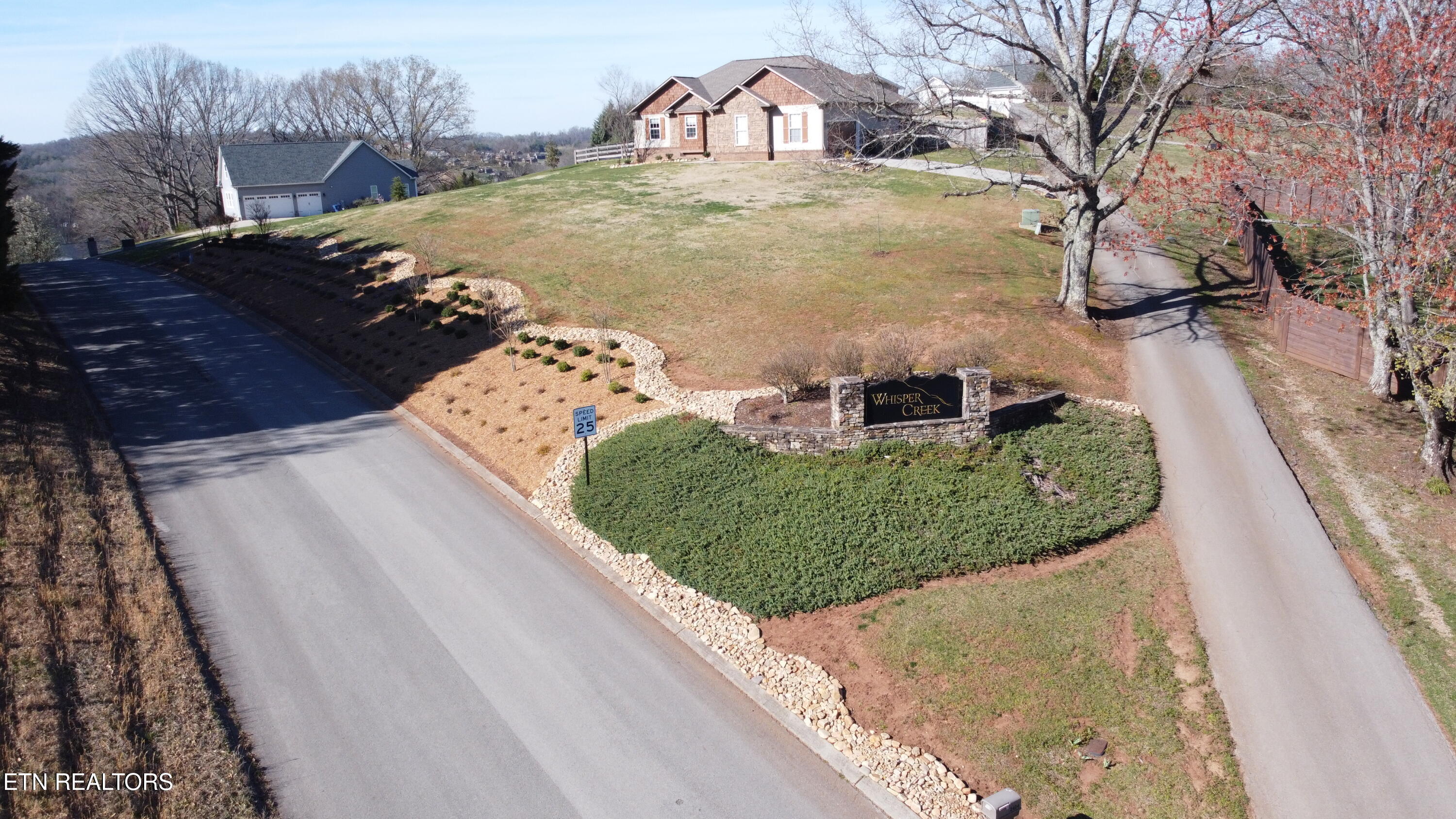 2440 Whisper Creek Drive Property Photo