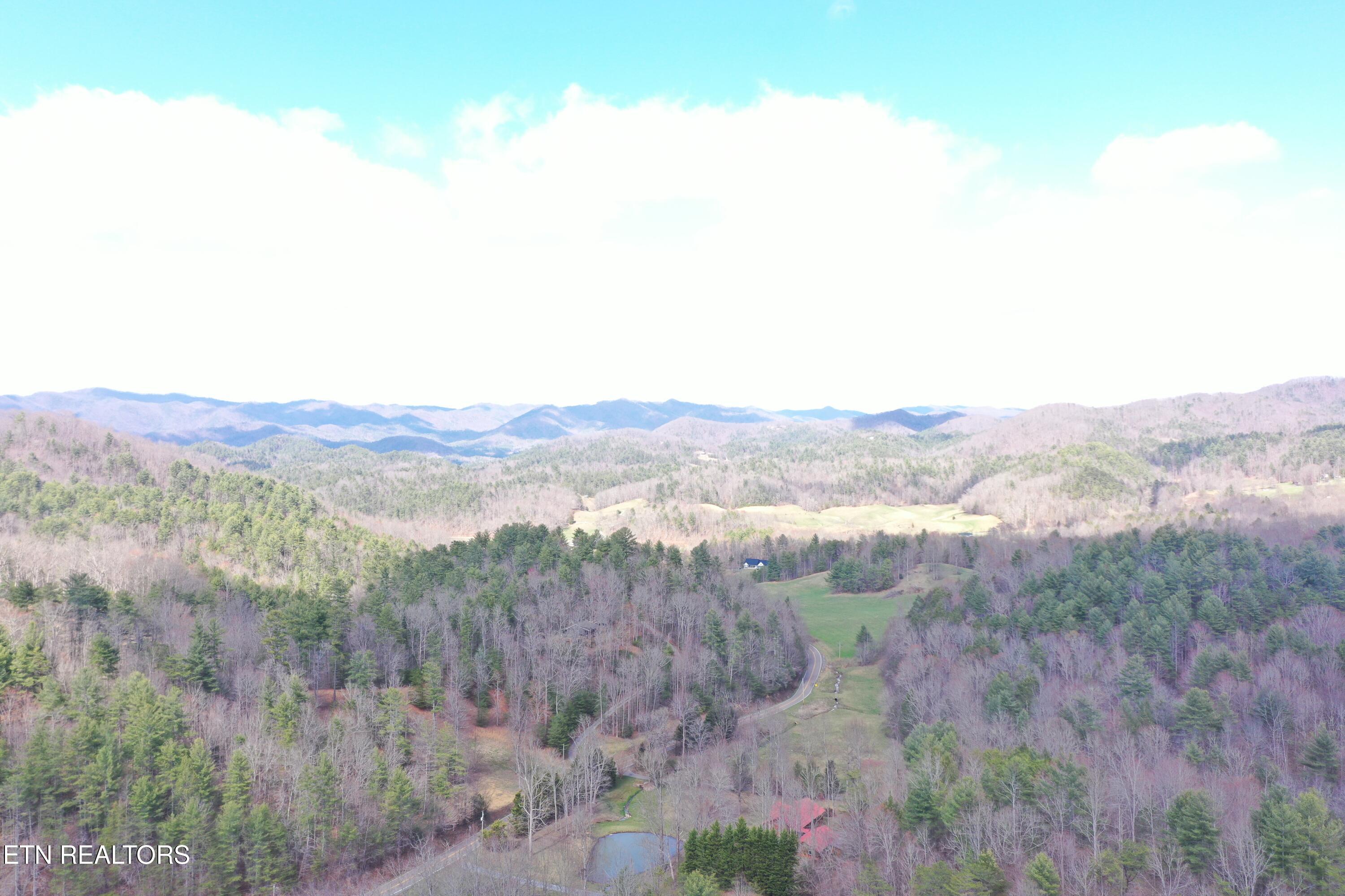 Round Mountain Property Photo