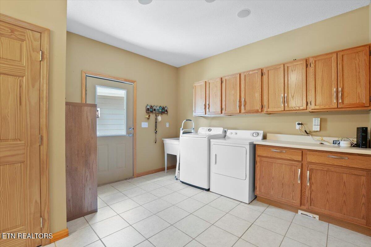 493 Deer Hill Lane Property Photo 26