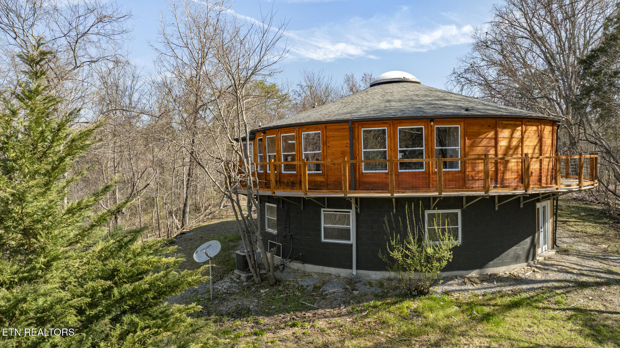 525 Sourdough Hollow Rd Property Photo