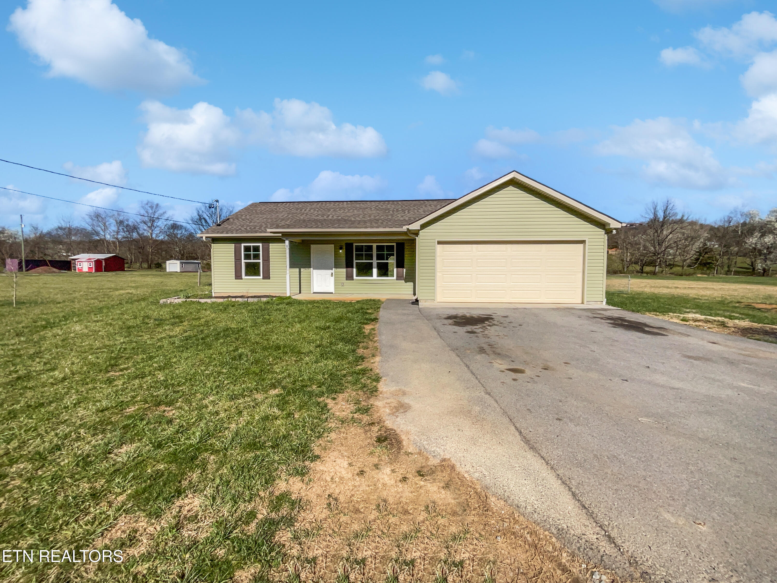 1028 W Union Valley Rd Property Photo 1