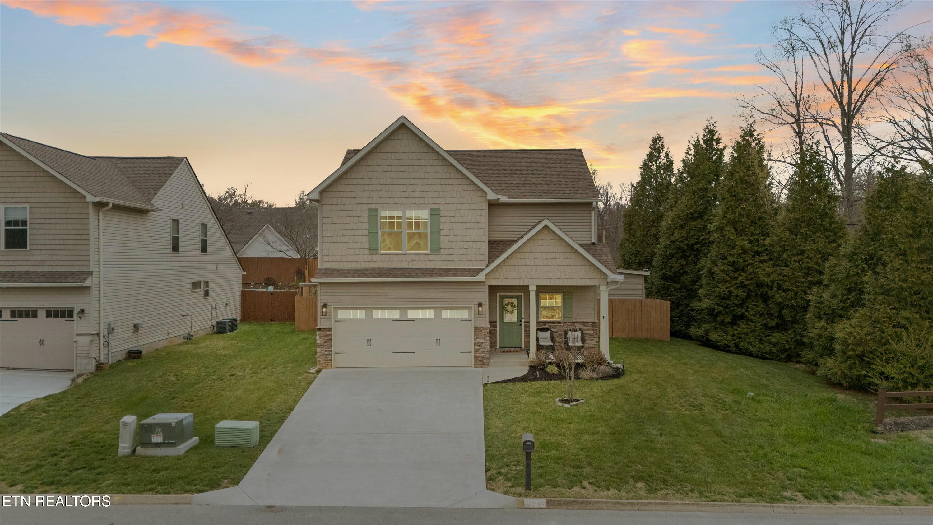 12007 Woodhollow Lane Property Photo
