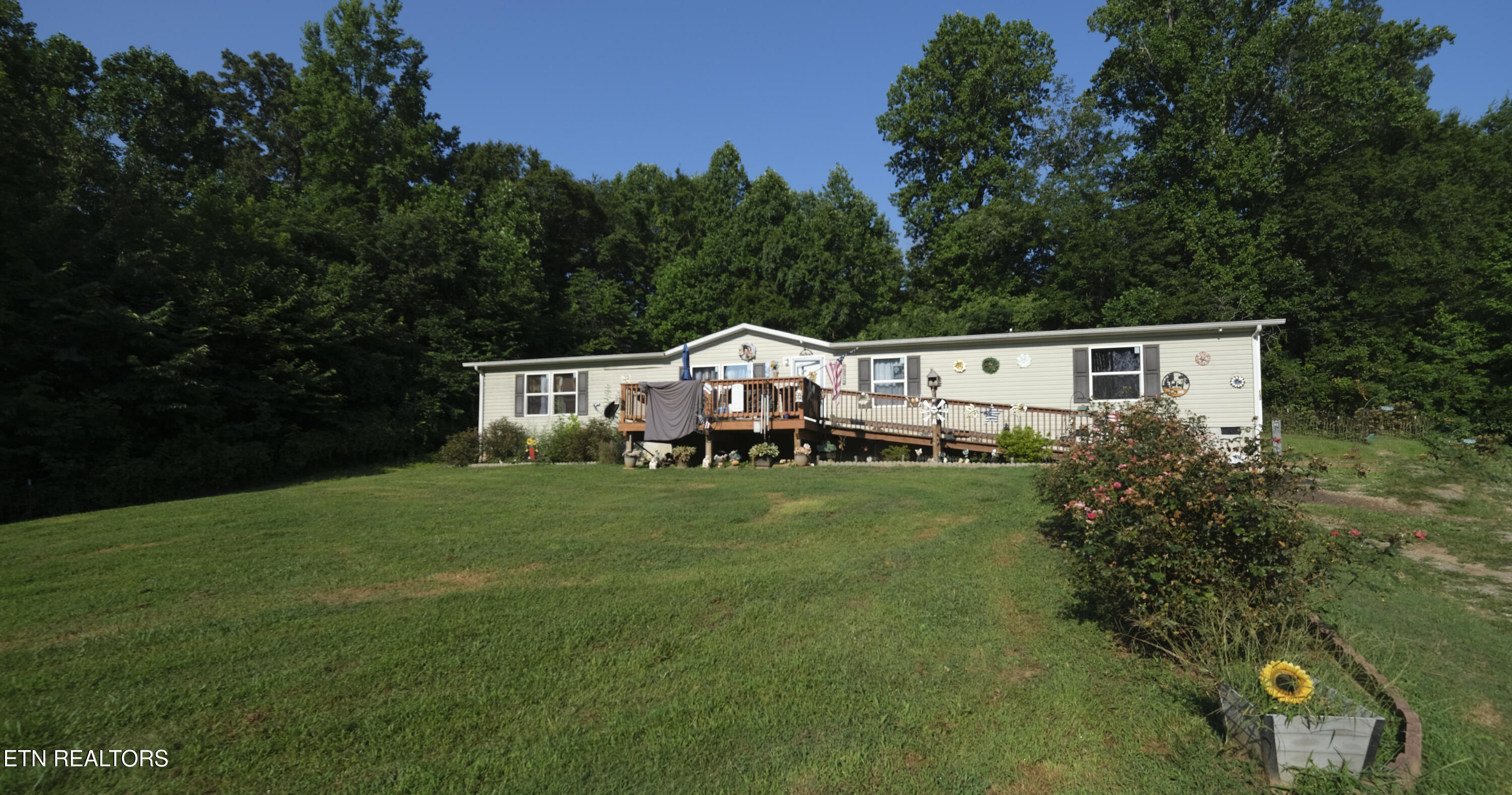 378 Countryside Lane Property Photo 1