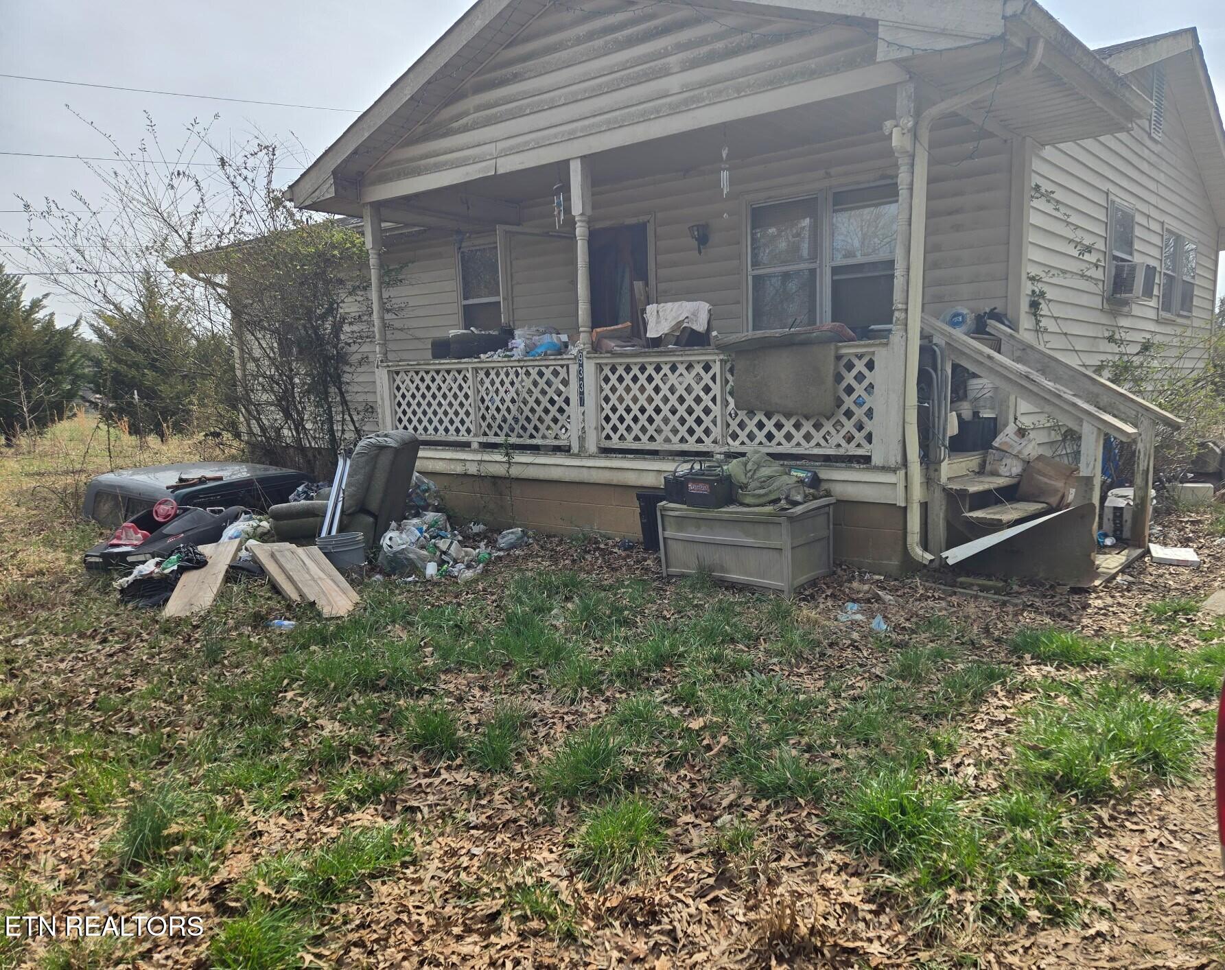 9337 Strawberry Plains Pike Property Photo 1