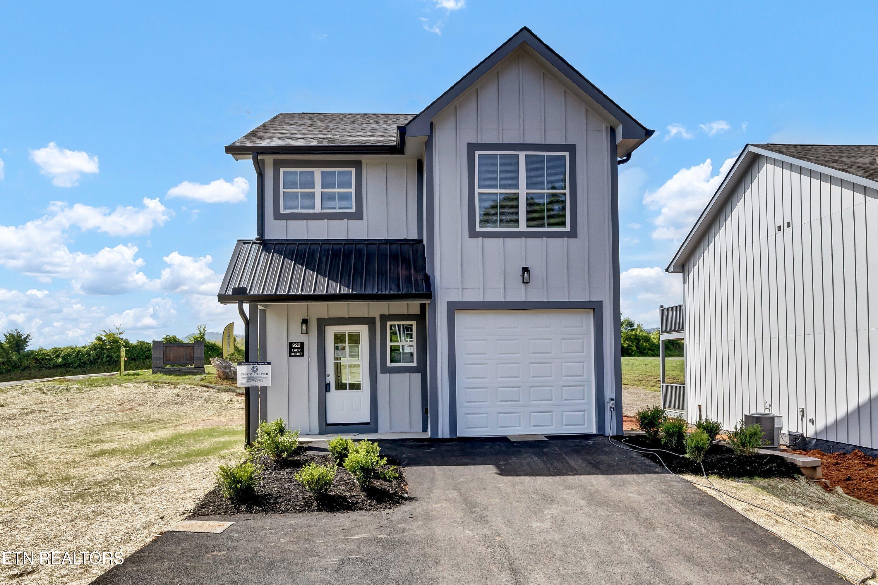 922 Lacy Court Property Photo 1