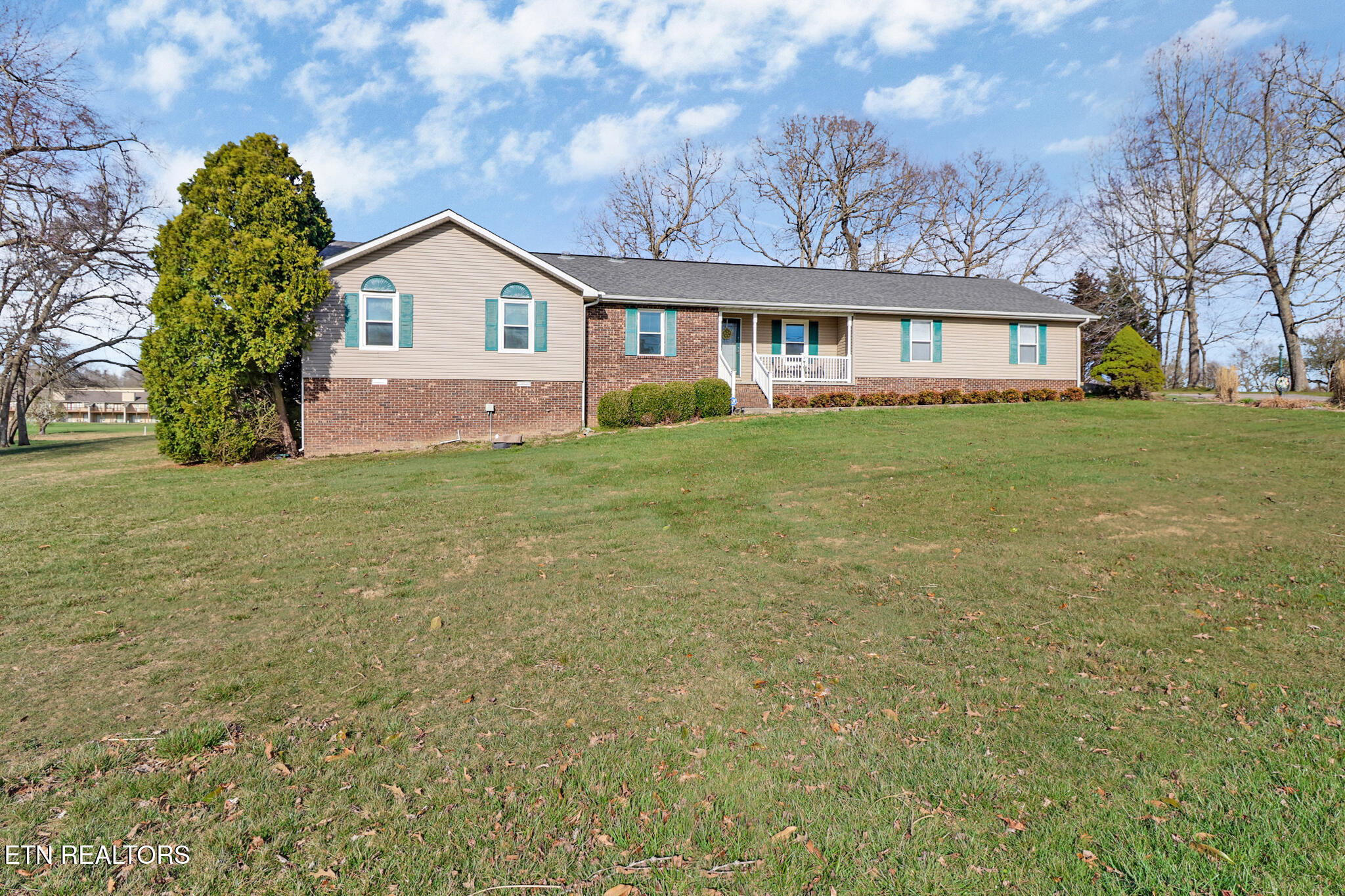 1100 Arrowhead Drive Property Photo 1