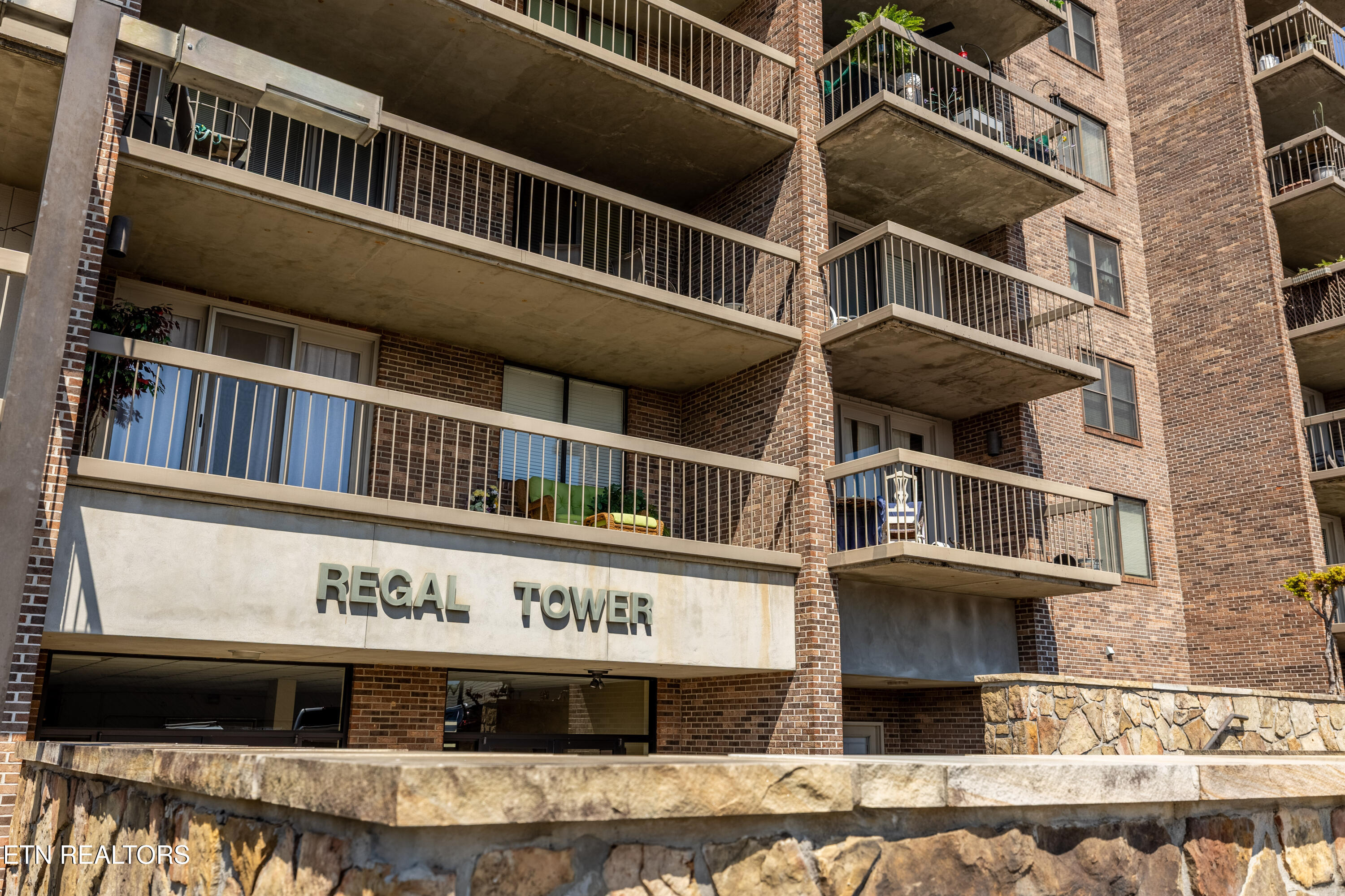 111 Regal Tower Property Photo