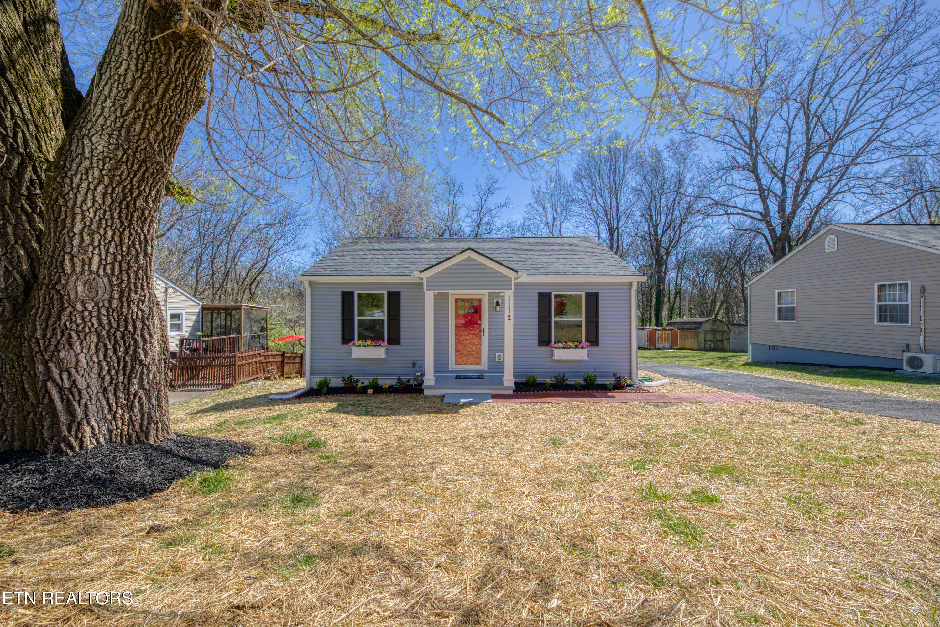 1112 Brookside Ave Property Photo 19