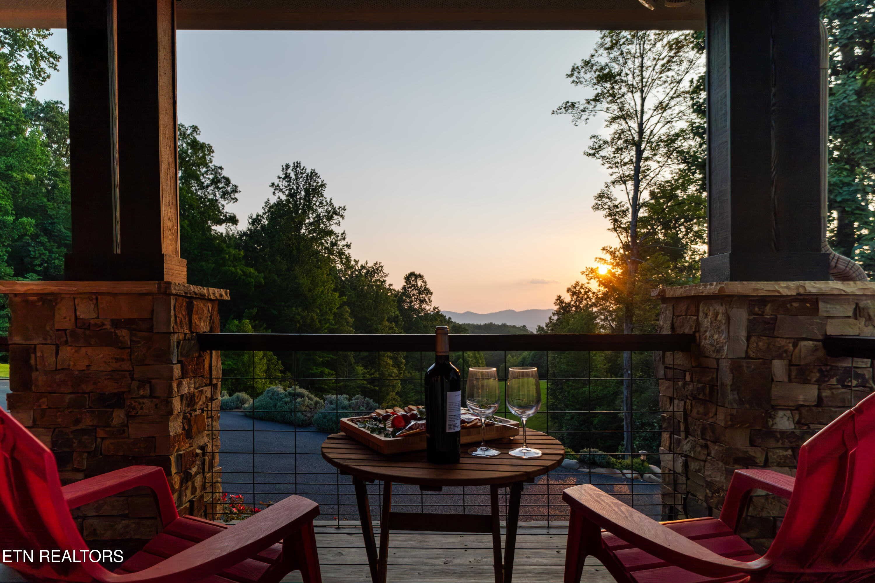3656 Henry Town Rd Property Photo 16