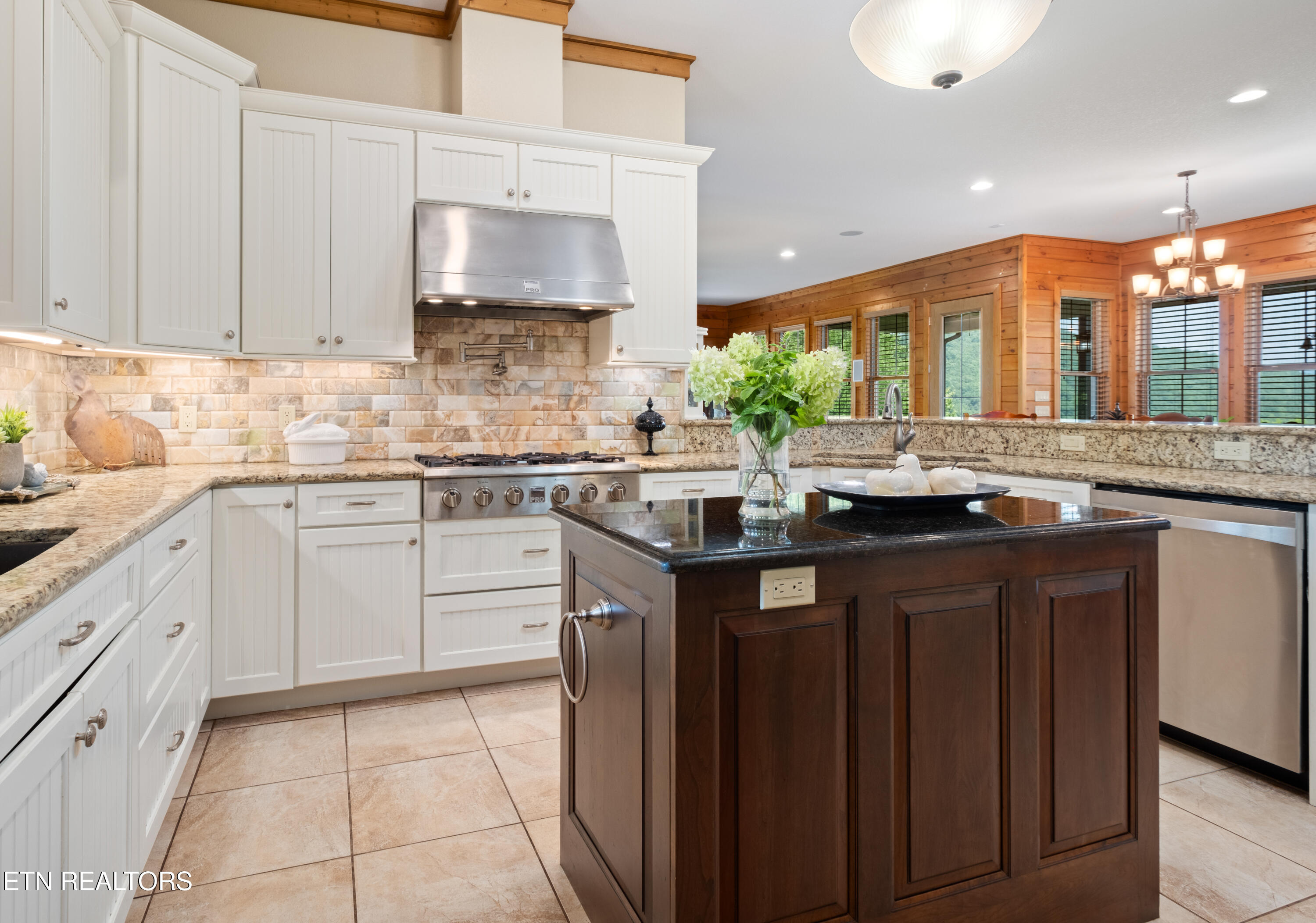 3656 Henry Town Rd Property Photo 33