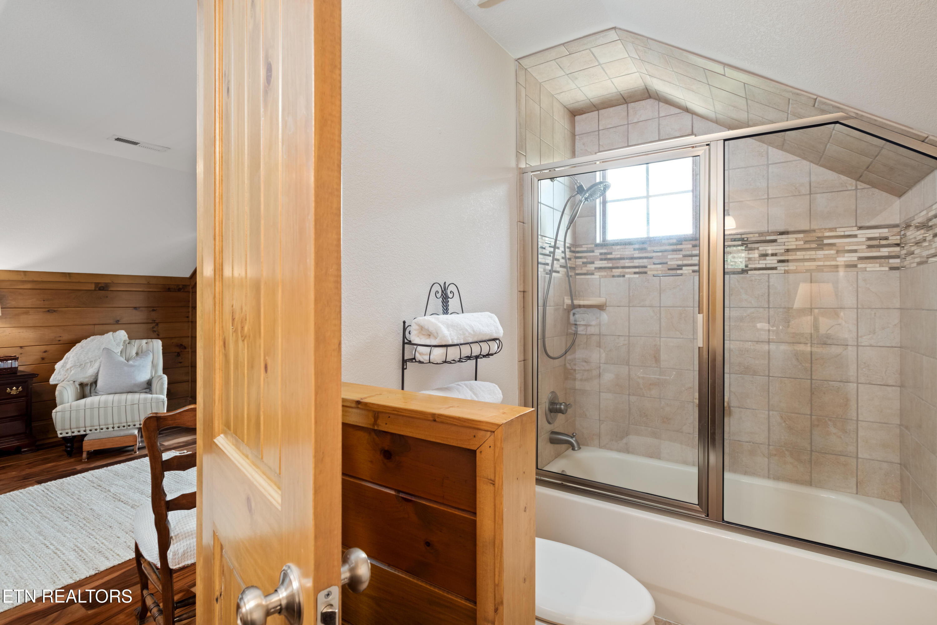 3656 Henry Town Rd Property Photo 44