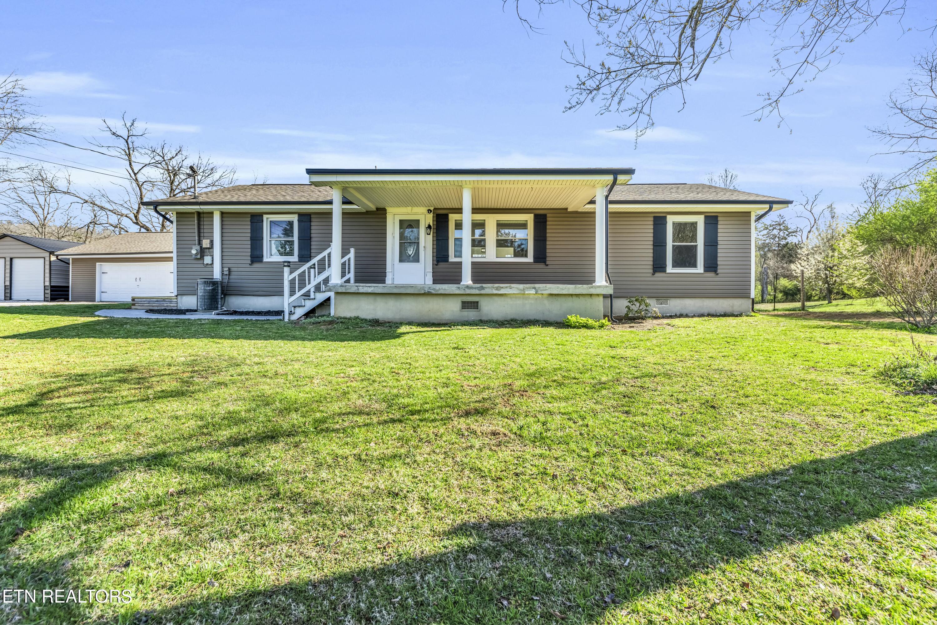 Gibbs Real Estate Listings Main Image