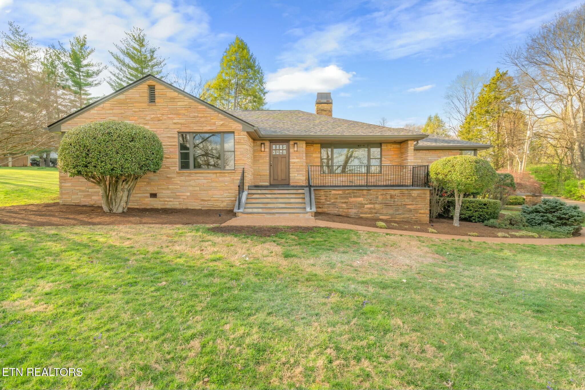 6501 Sherwood Drive Property Photo