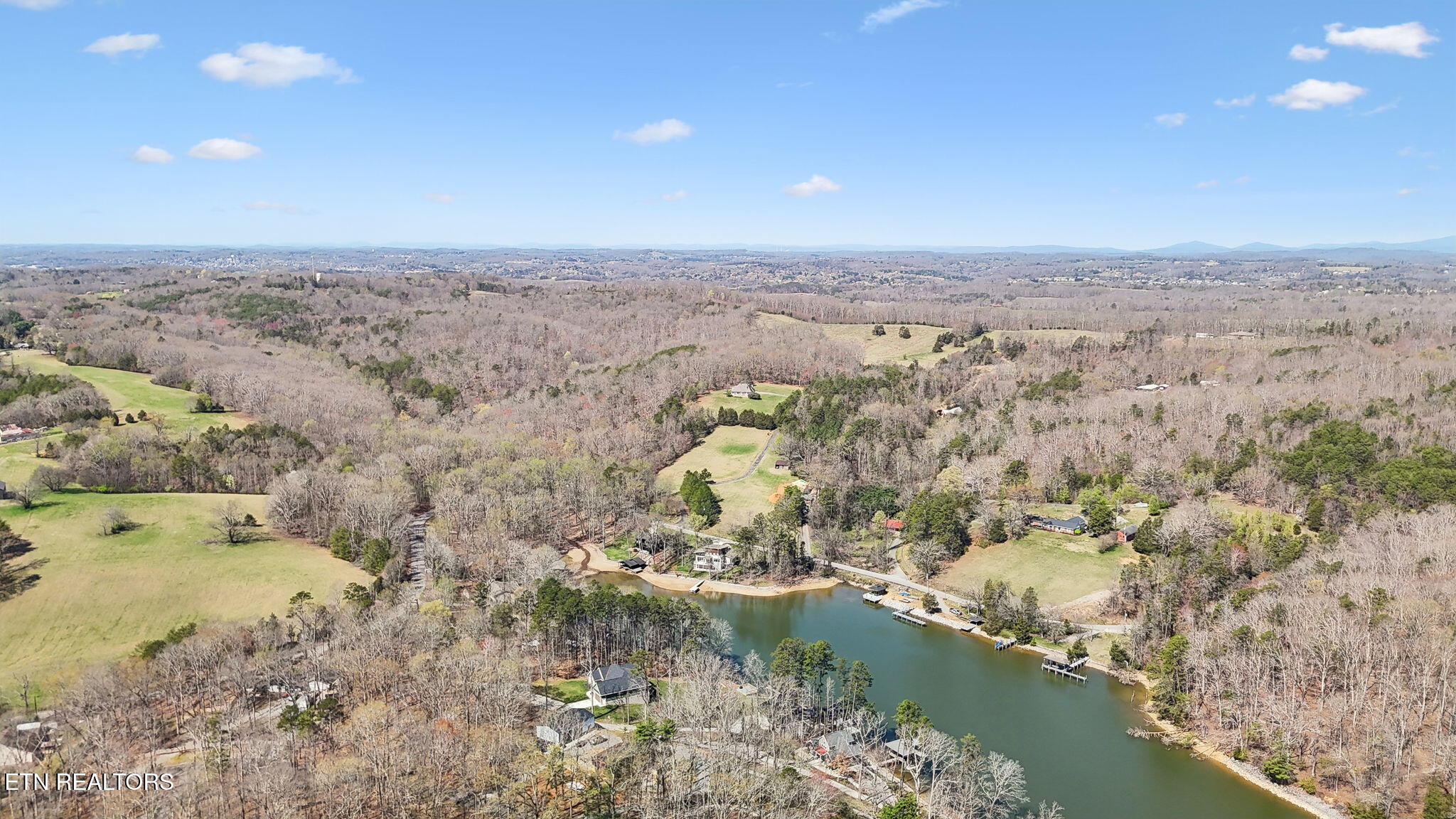 3798 Lakeland Drive Property Photo