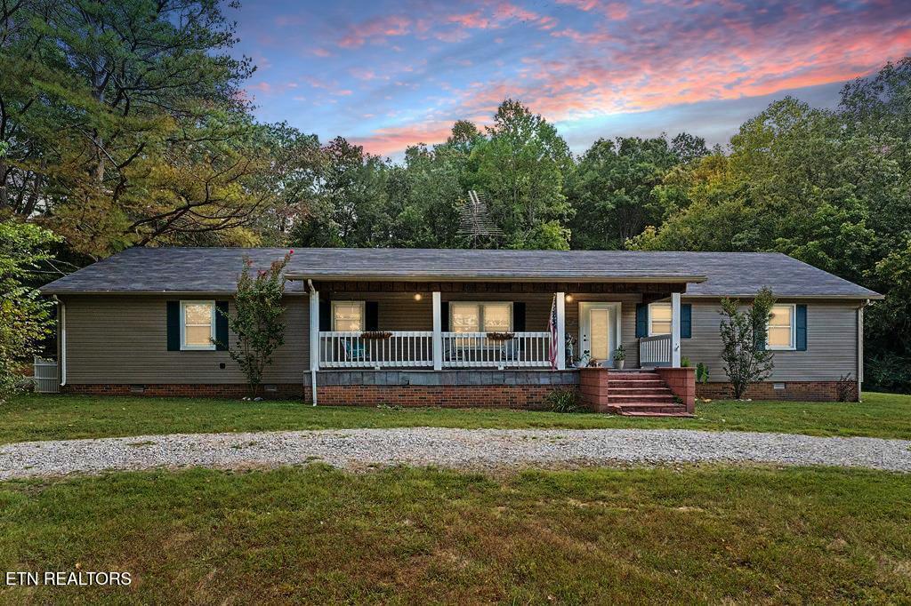 4053 Freehill Rd Property Photo