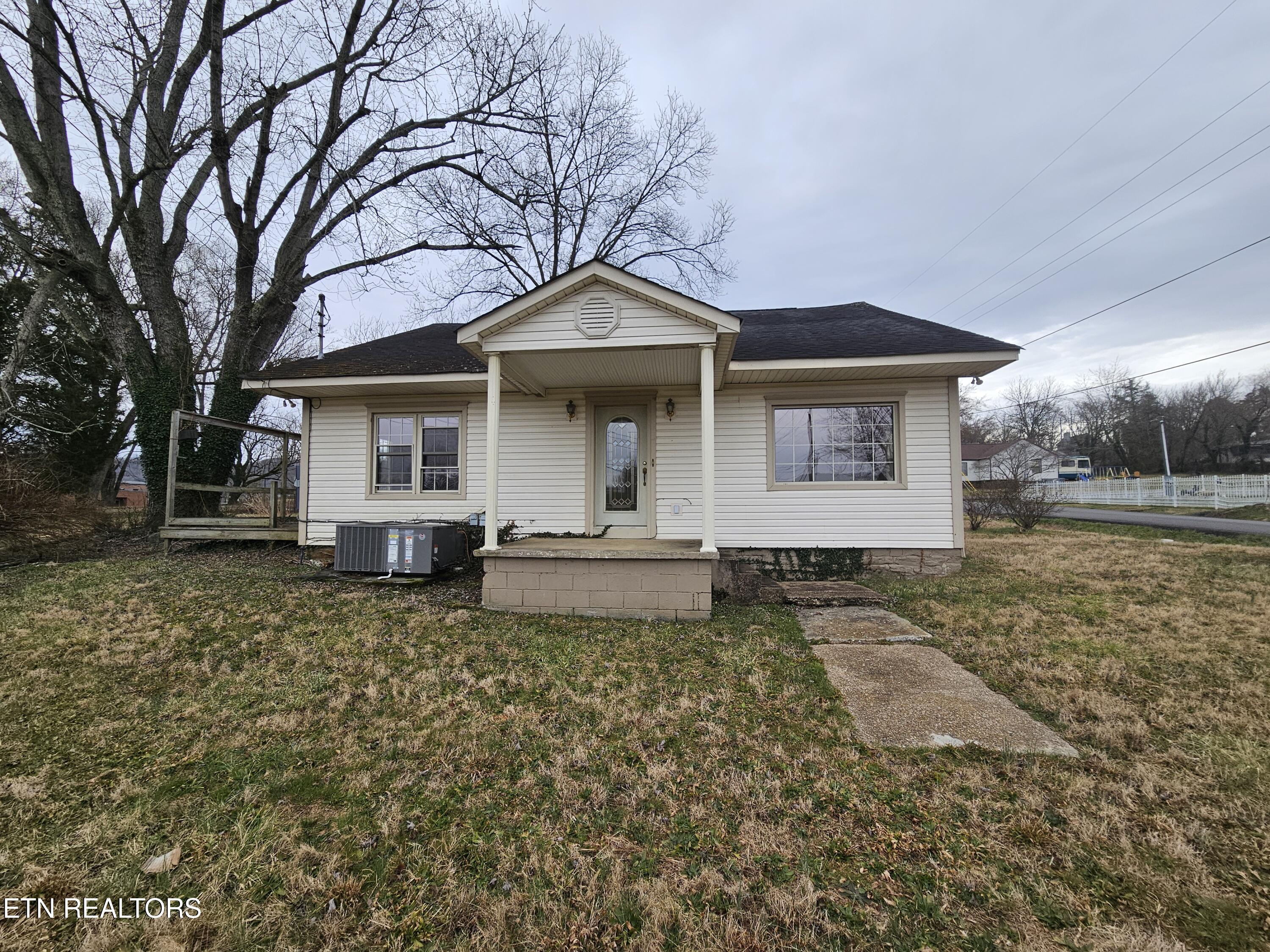 119 Wallace Drive Property Photo