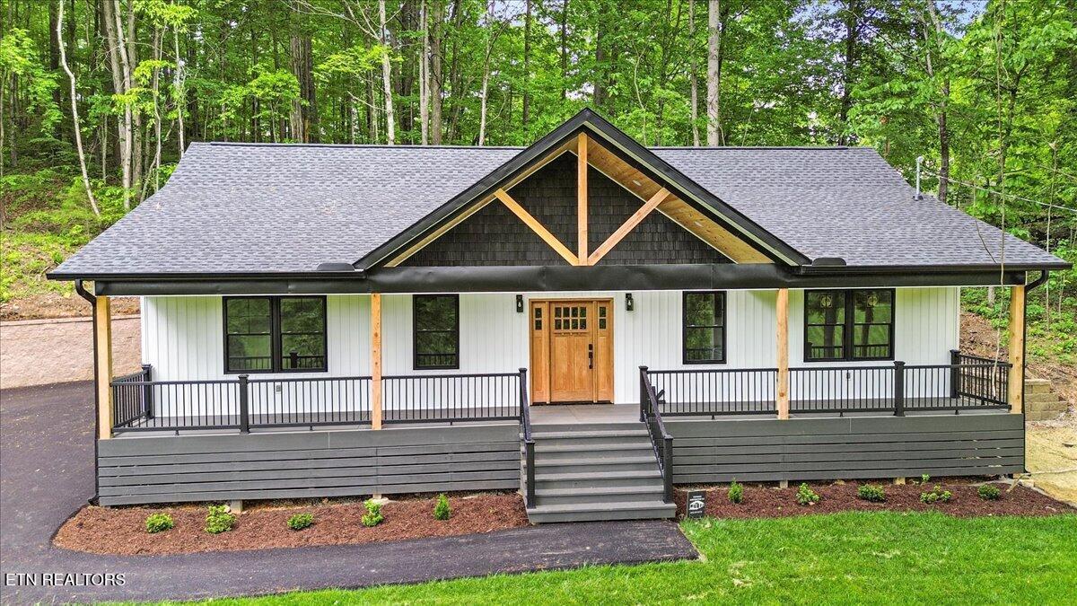520 Ridge Rd Property Photo