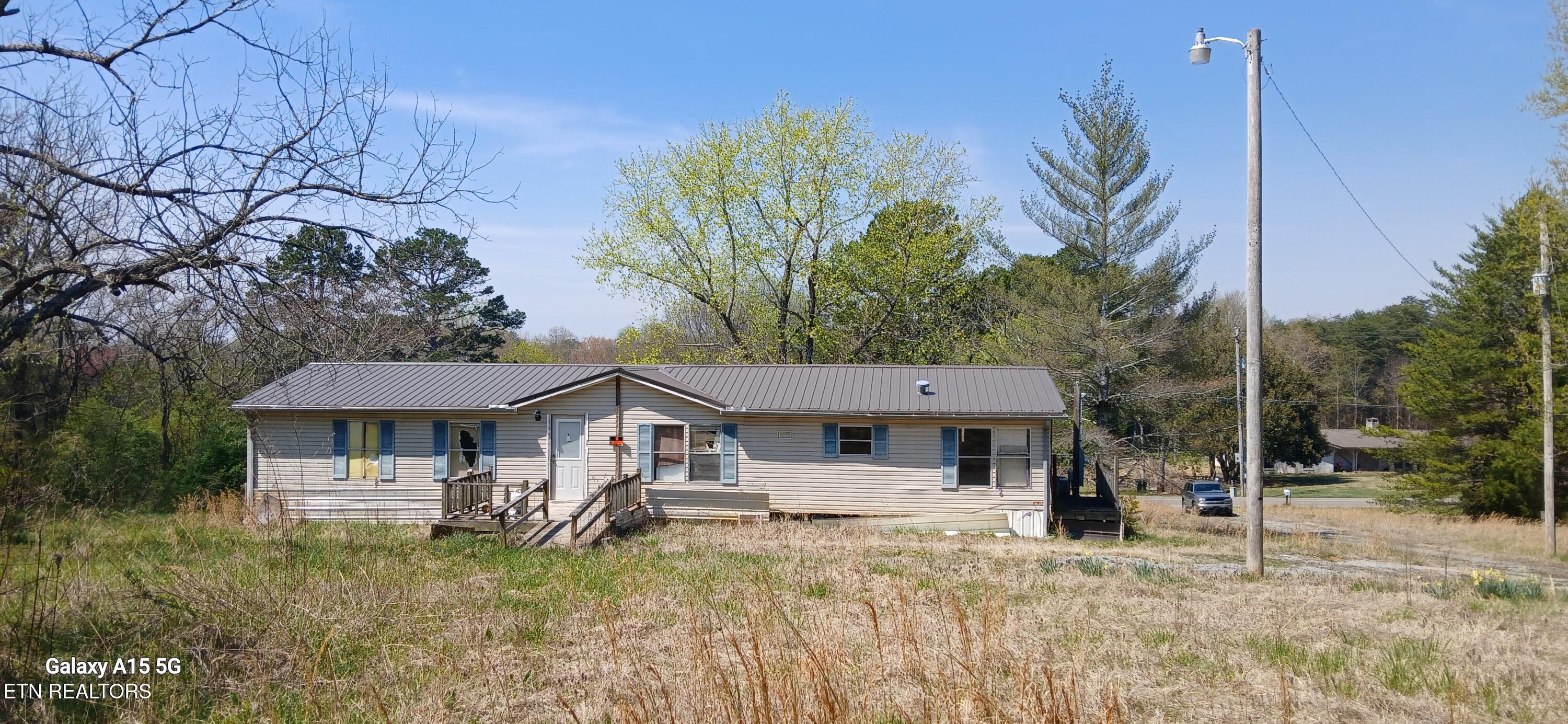 1325 Co Rd 609 Property Photo