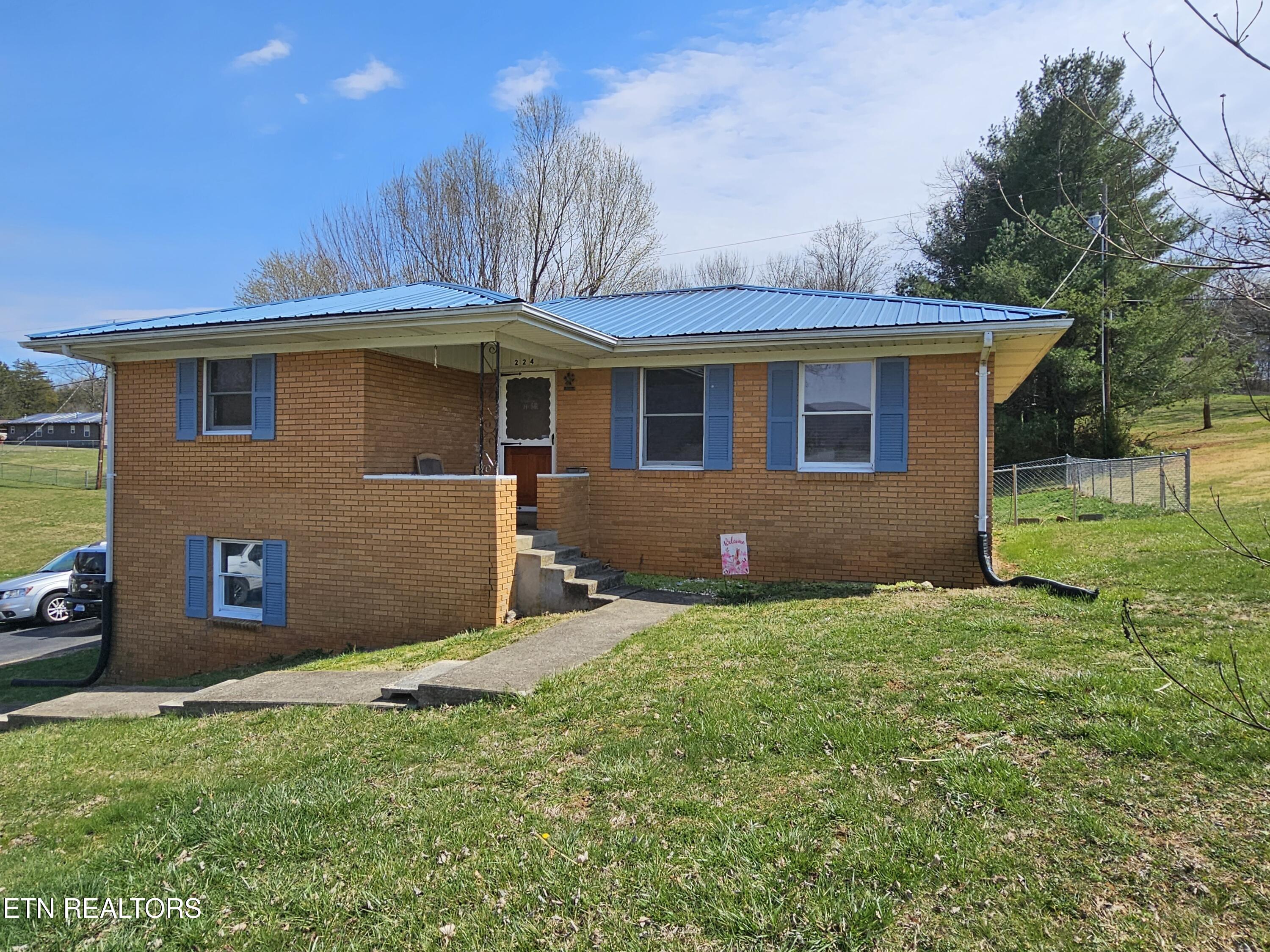 224 Boone Drive Property Photo