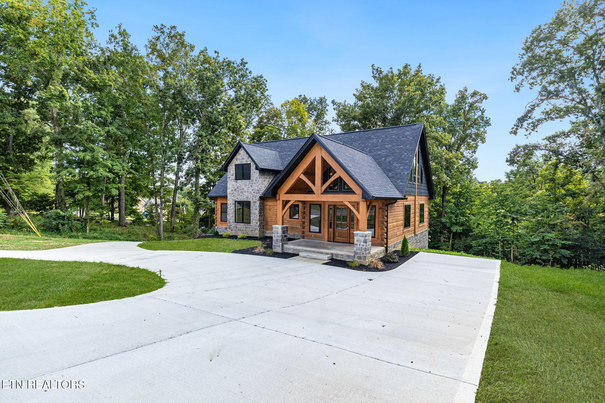 248 Cherokee Cove Property Photo
