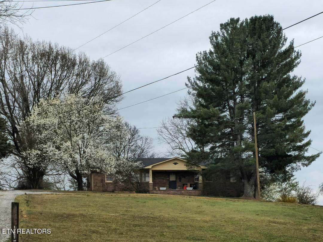 3451 Baker Springs Rd Property Photo