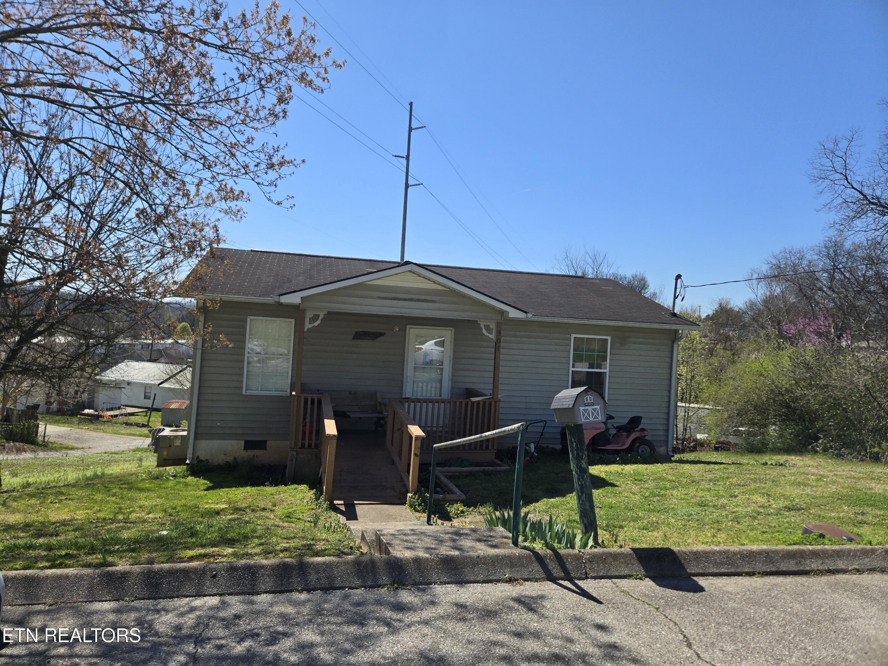 307 Mason Lane Property Photo