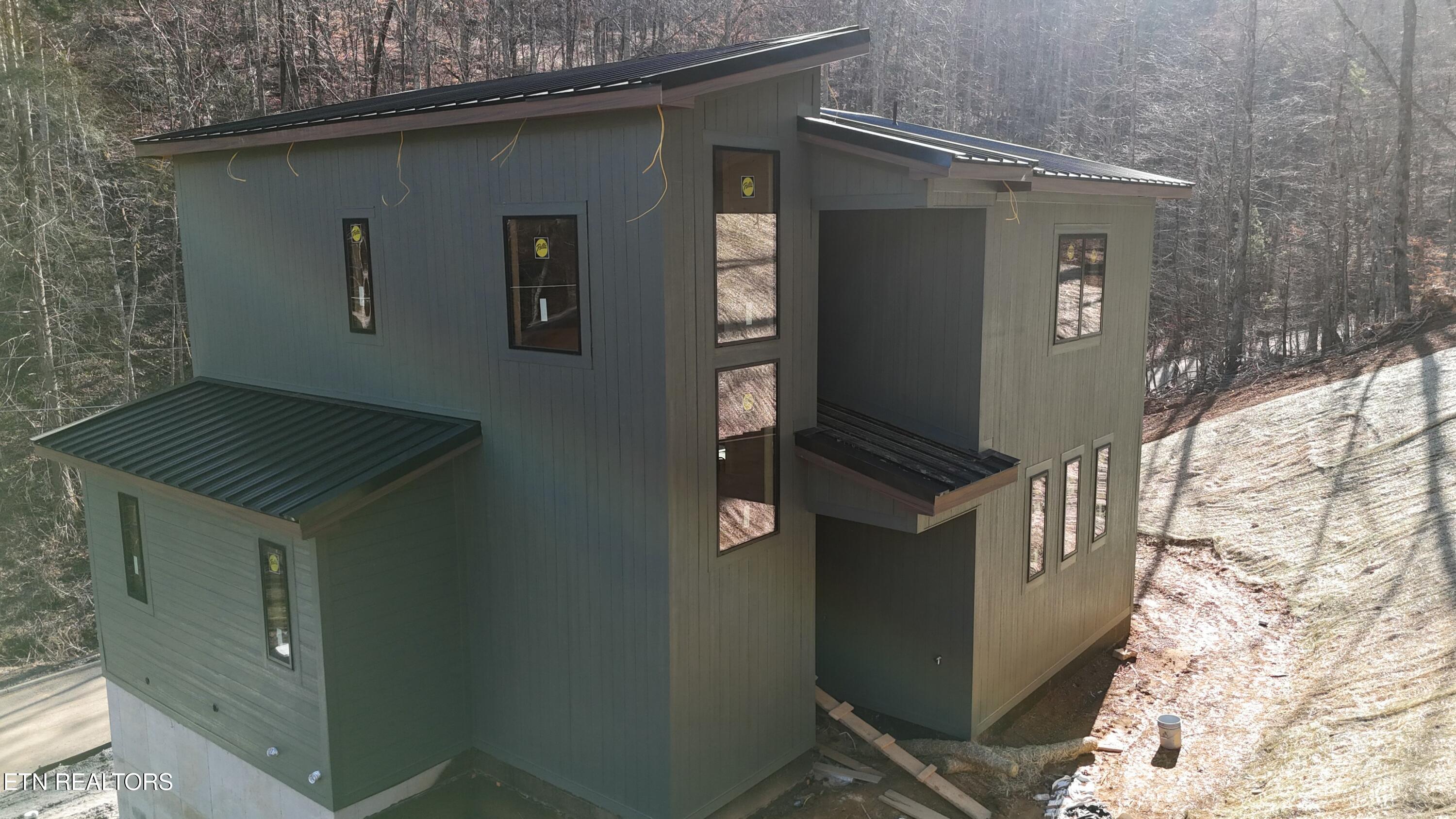 1620 Bear Valley Rd Property Photo