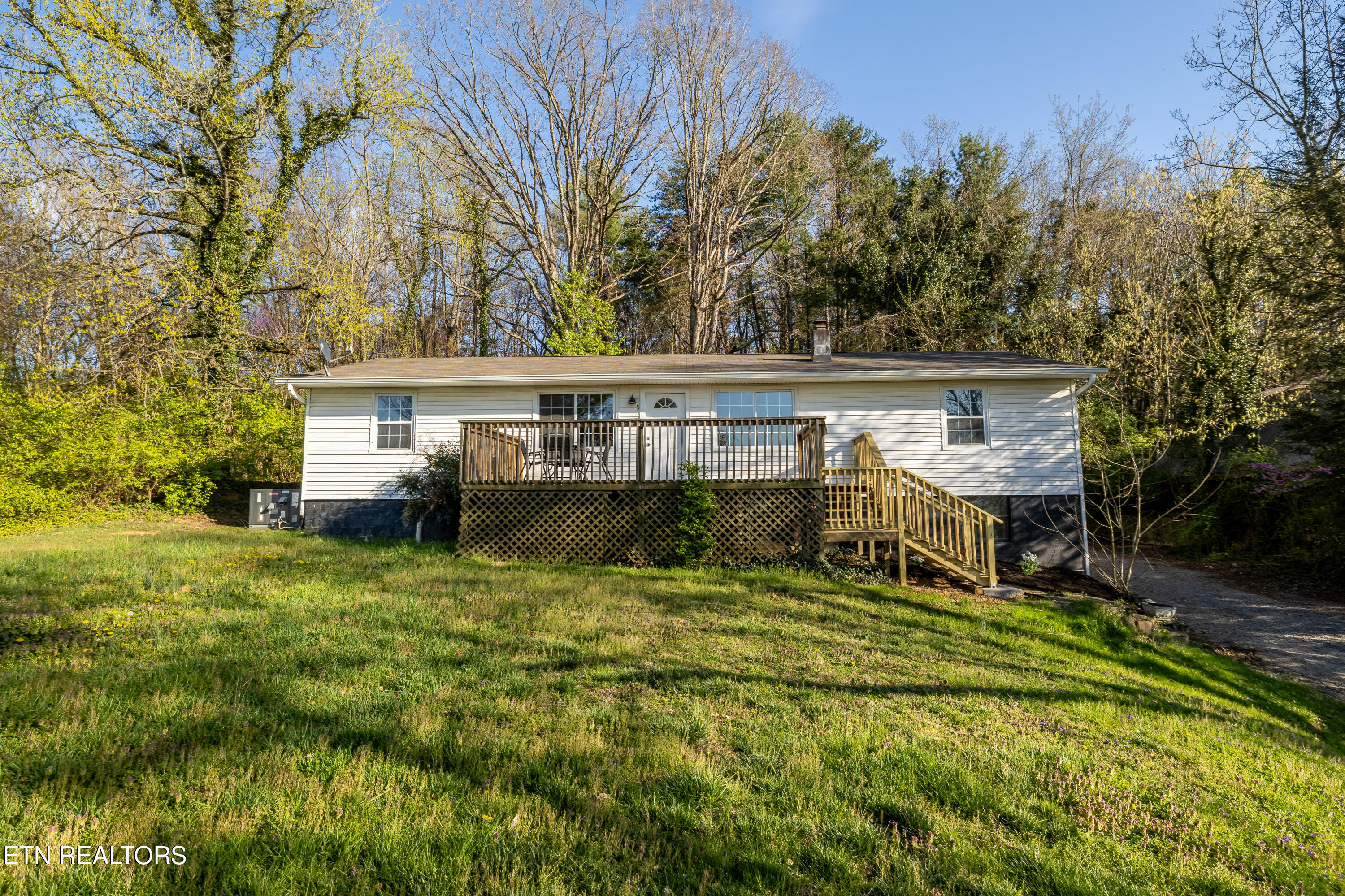 621 Wallace Harris Ave Property Photo