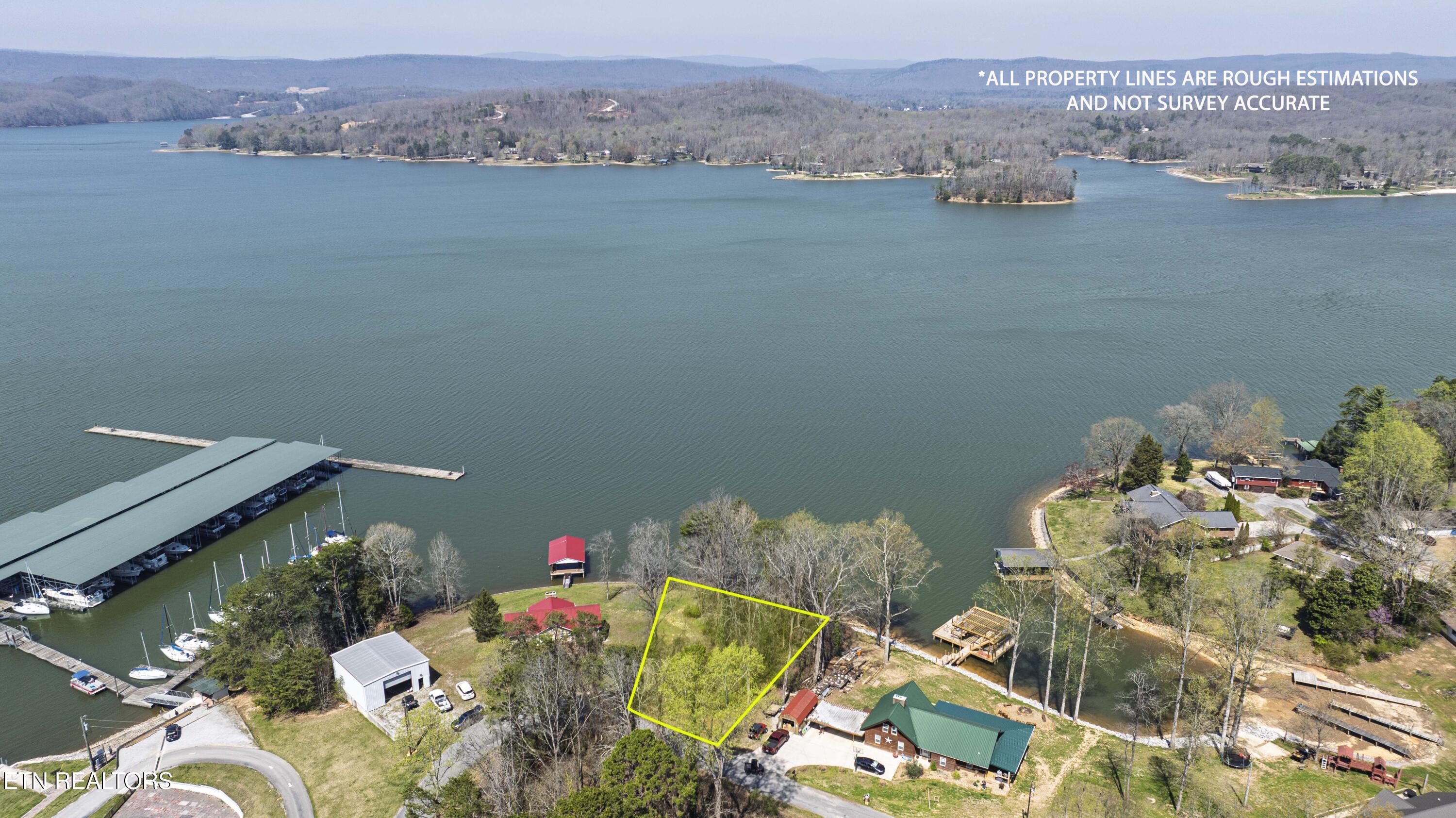 Hilltop Circle Property Photo