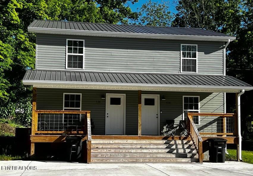 536/538 Tellico Avenue Property Photo
