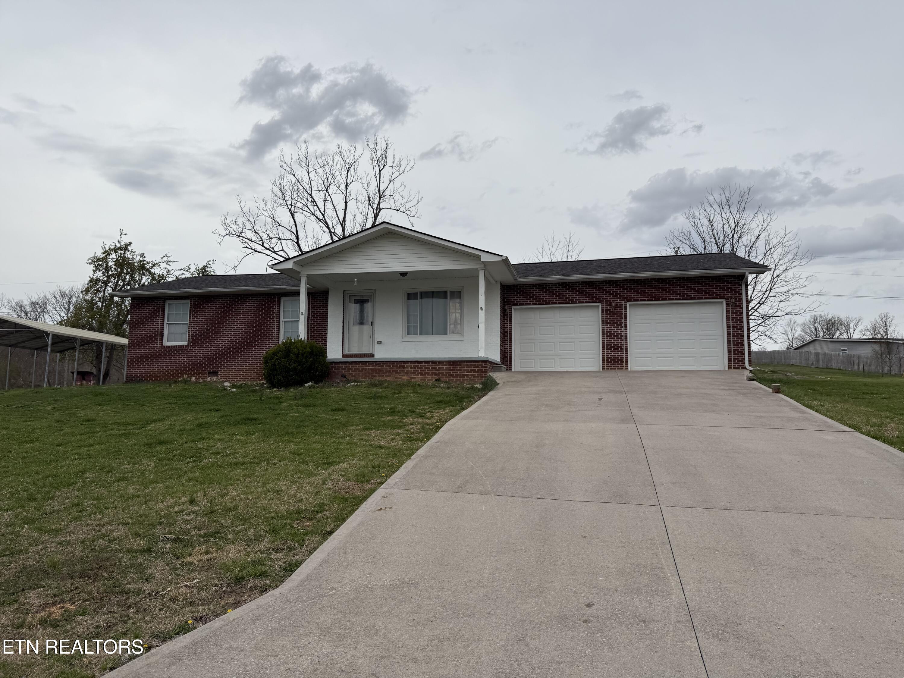 131 Cartwright Court Property Photo