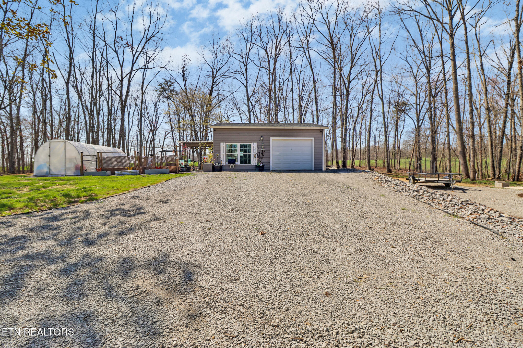 288 Mcginnis Rd Property Photo