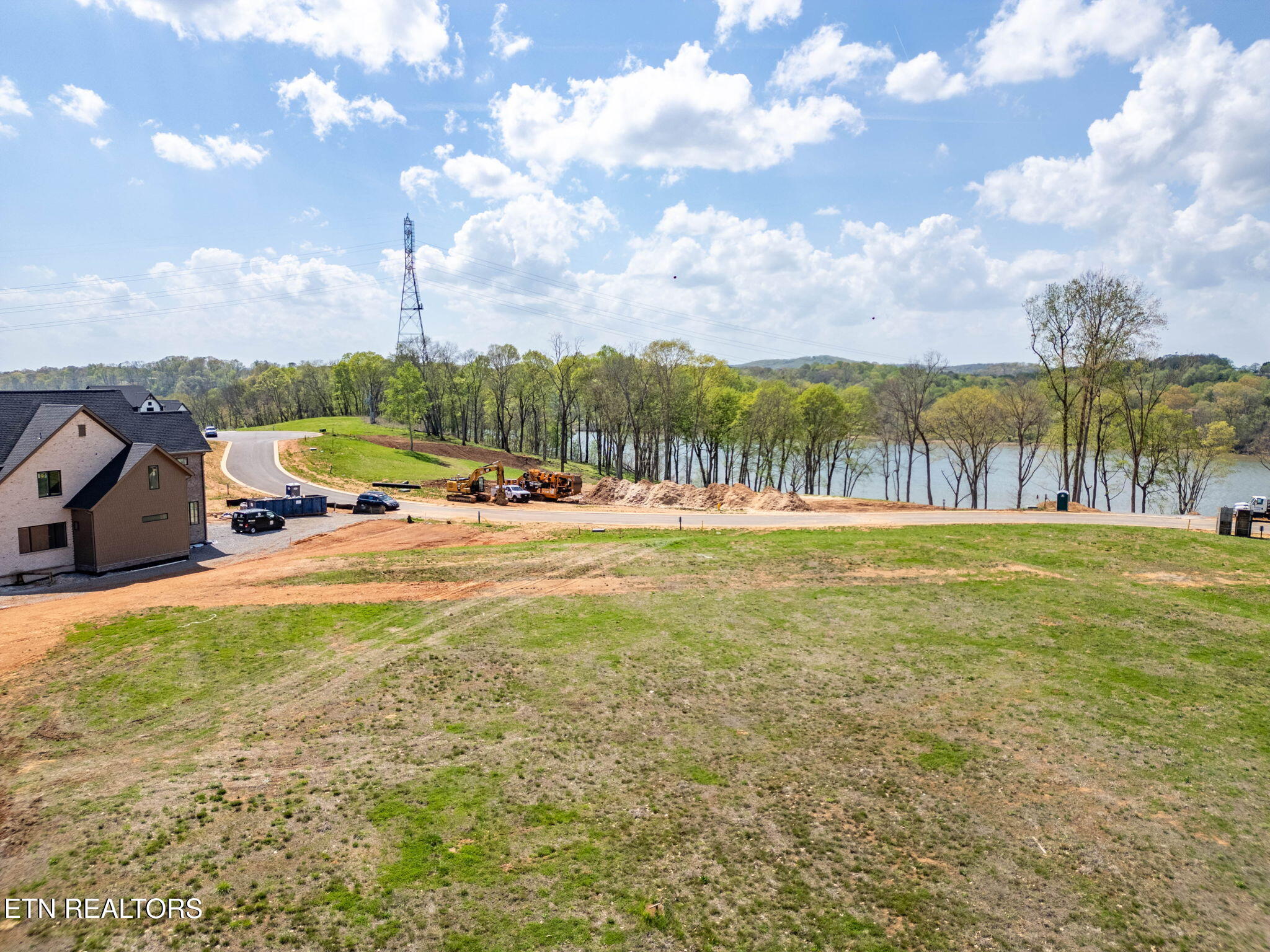 455 Firefly Drive Property Photo 10