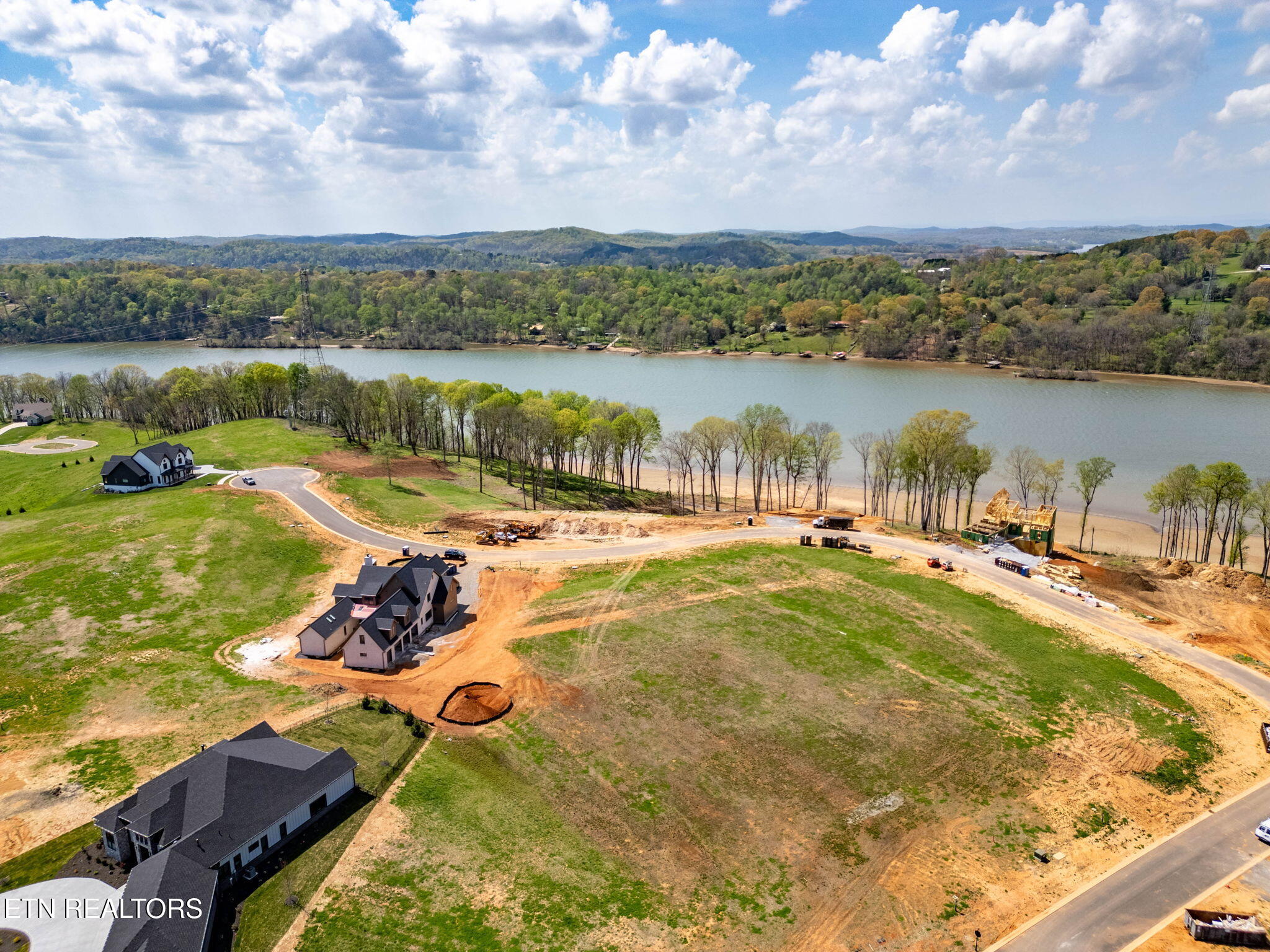 455 Firefly Drive Property Photo 24