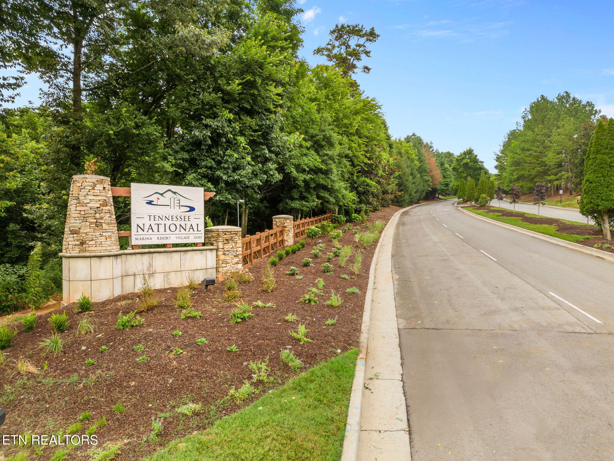 455 Firefly Drive Property Photo 35