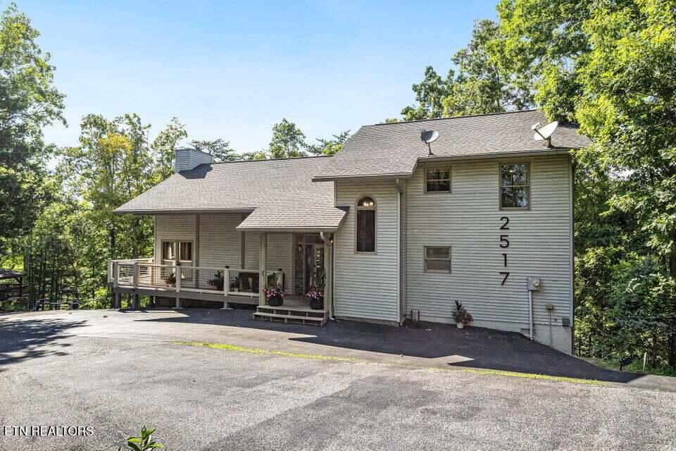 Angler Woods Real Estate Listings Main Image