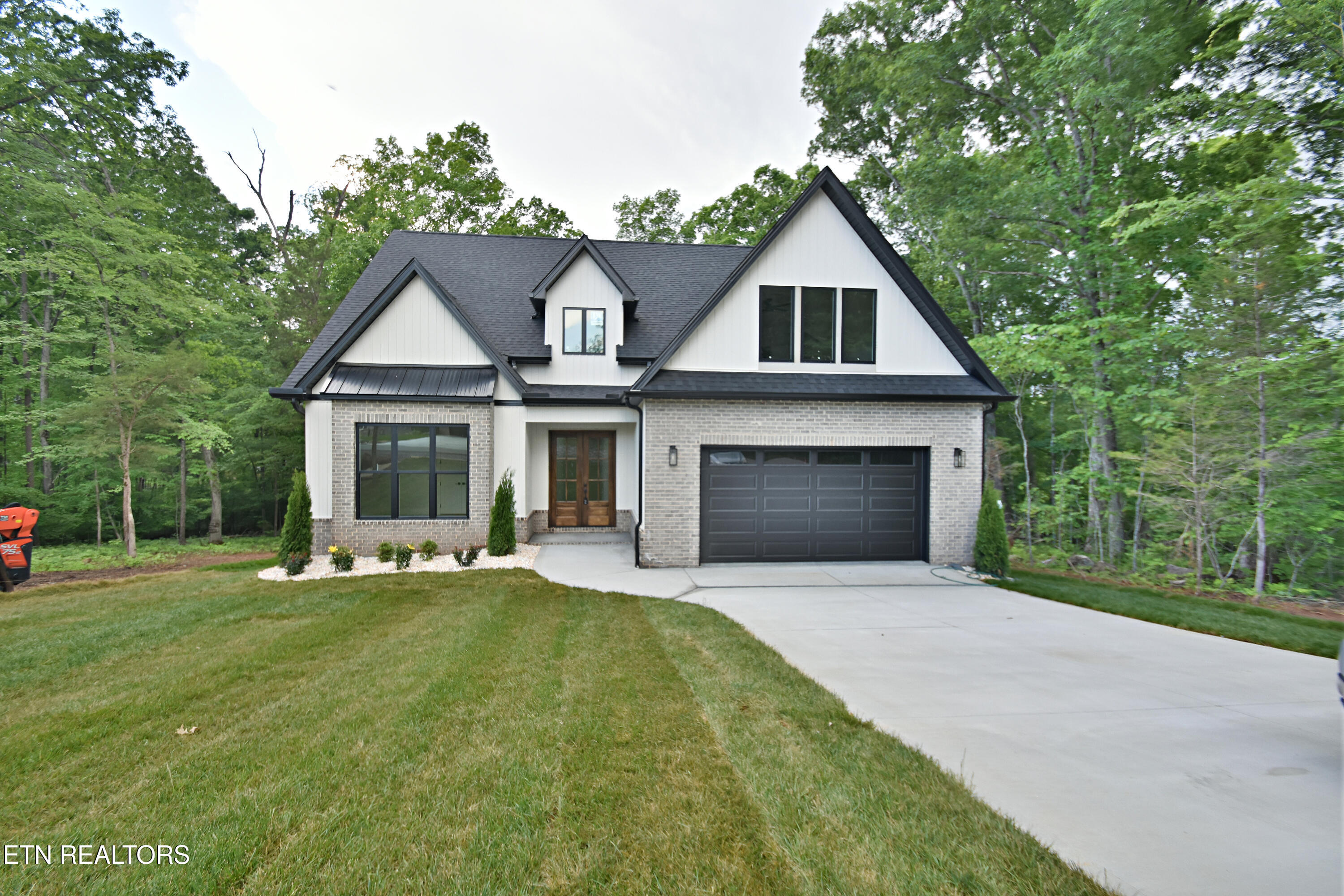 336 Nuhya Lane Property Photo