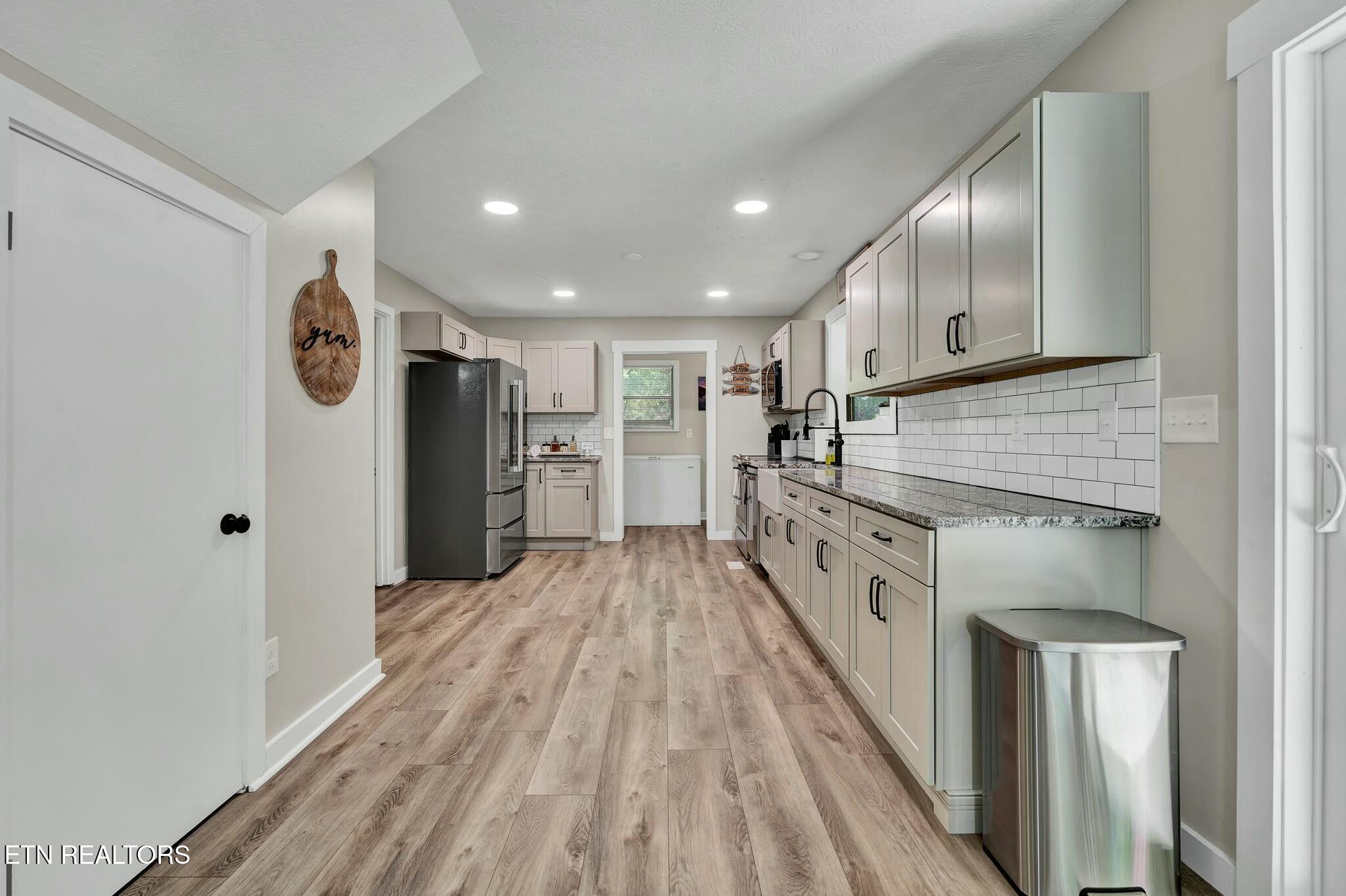 198 Amy Tr Property Photo 4