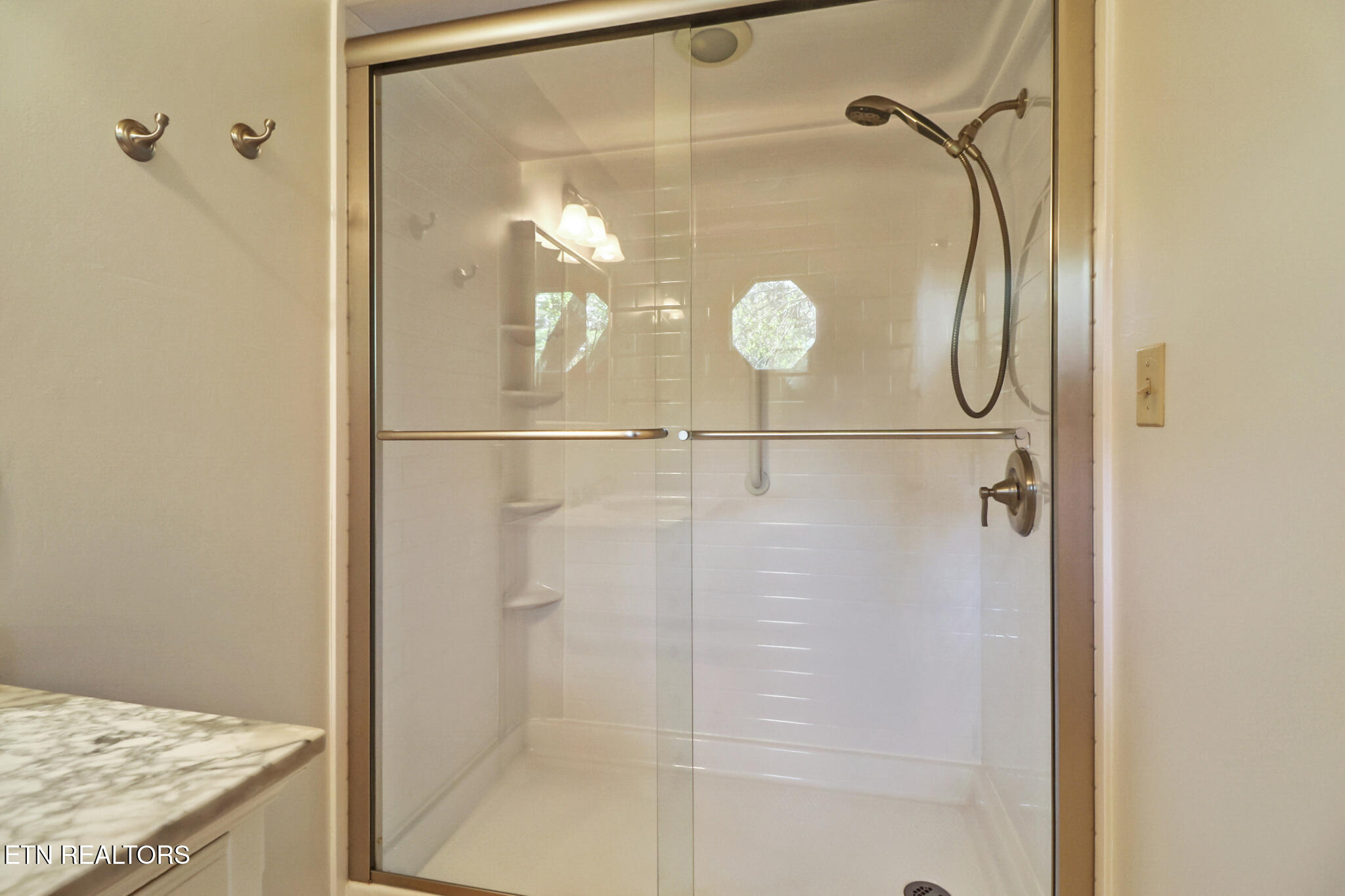 181 Snead Drive Property Photo 25