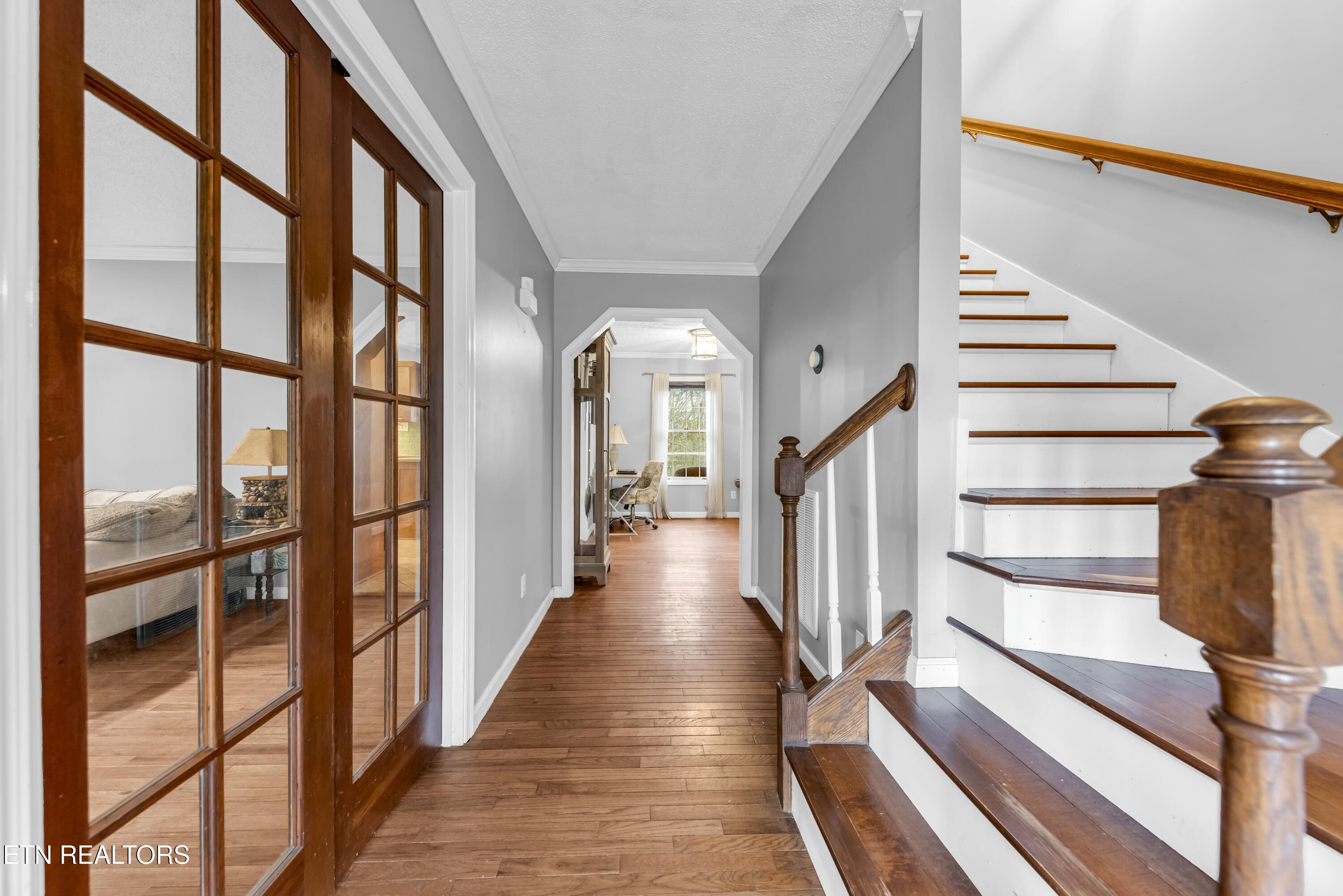 5808 Tazewell Pike Property Photo 3