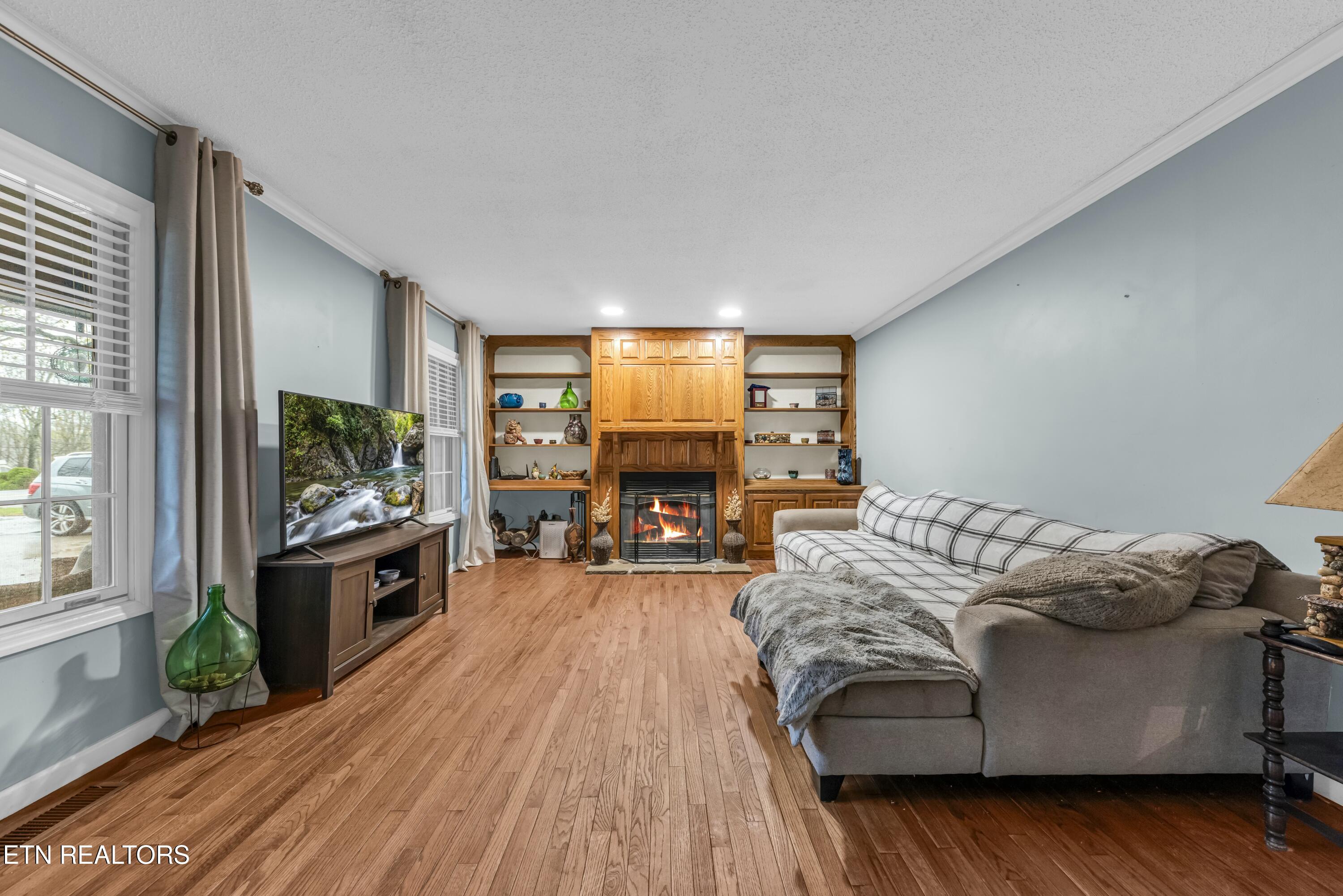 5808 Tazewell Pike Property Photo 4